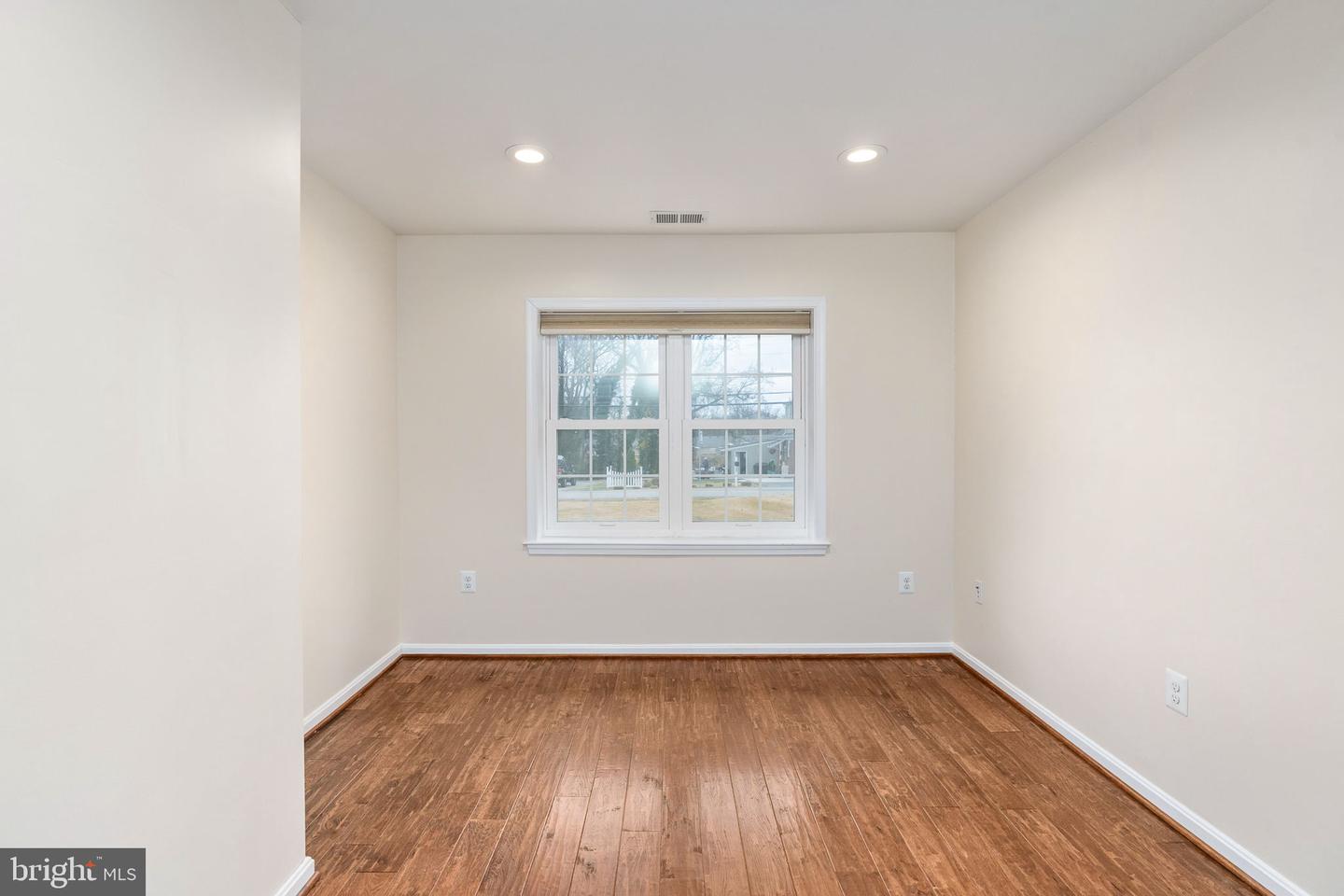 1412 DEVILS REACH RD, WOODBRIDGE, Virginia 22192, 4 Bedrooms Bedrooms, ,3 BathroomsBathrooms,Residential,For sale,1412 DEVILS REACH RD,VAPW2108384 MLS # VAPW2108384 1412 DEVILS REACH RD, WOODBRIDGE, Virginia 22192, 4 Bedrooms Bedrooms, ,3 BathroomsBathrooms,Residential,For sale,1412 DEVILS REACH RD,VAPW2108384 MLS # VAPW2108384