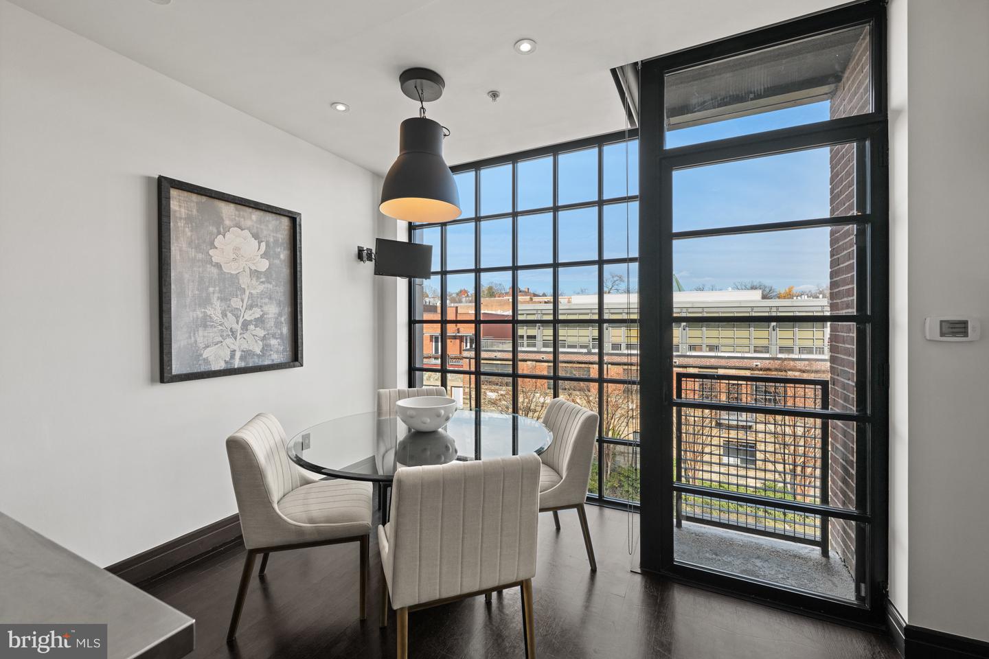 3303 WATER ST NW #7E, WASHINGTON, District Of Columbia 20007, 3 Bedrooms Bedrooms, ,2 BathroomsBathrooms,Residential,For sale,3303 WATER ST NW #7E,DCDC2233214 MLS # DCDC2233214 3303 WATER ST NW #7E, WASHINGTON, District Of Columbia 20007, 3 Bedrooms Bedrooms, ,2 BathroomsBathrooms,Residential,For sale,3303 WATER ST NW #7E,DCDC2233214 MLS # DCDC2233214