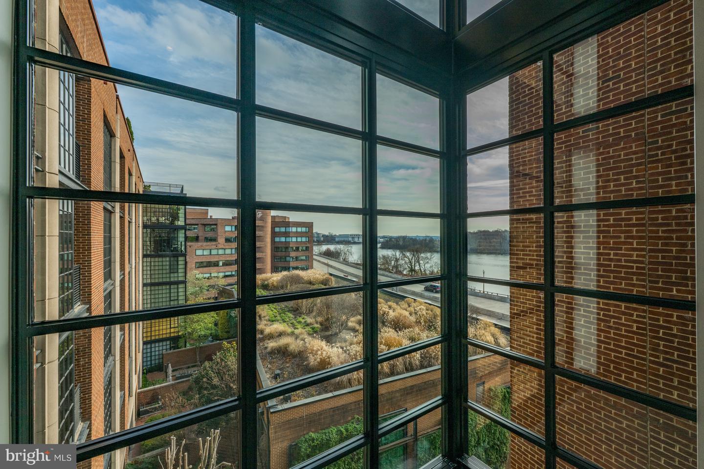 3303 WATER ST NW #7E, WASHINGTON, District Of Columbia 20007, 3 Bedrooms Bedrooms, ,2 BathroomsBathrooms,Residential,For sale,3303 WATER ST NW #7E,DCDC2233214 MLS # DCDC2233214 3303 WATER ST NW #7E, WASHINGTON, District Of Columbia 20007, 3 Bedrooms Bedrooms, ,2 BathroomsBathrooms,Residential,For sale,3303 WATER ST NW #7E,DCDC2233214 MLS # DCDC2233214