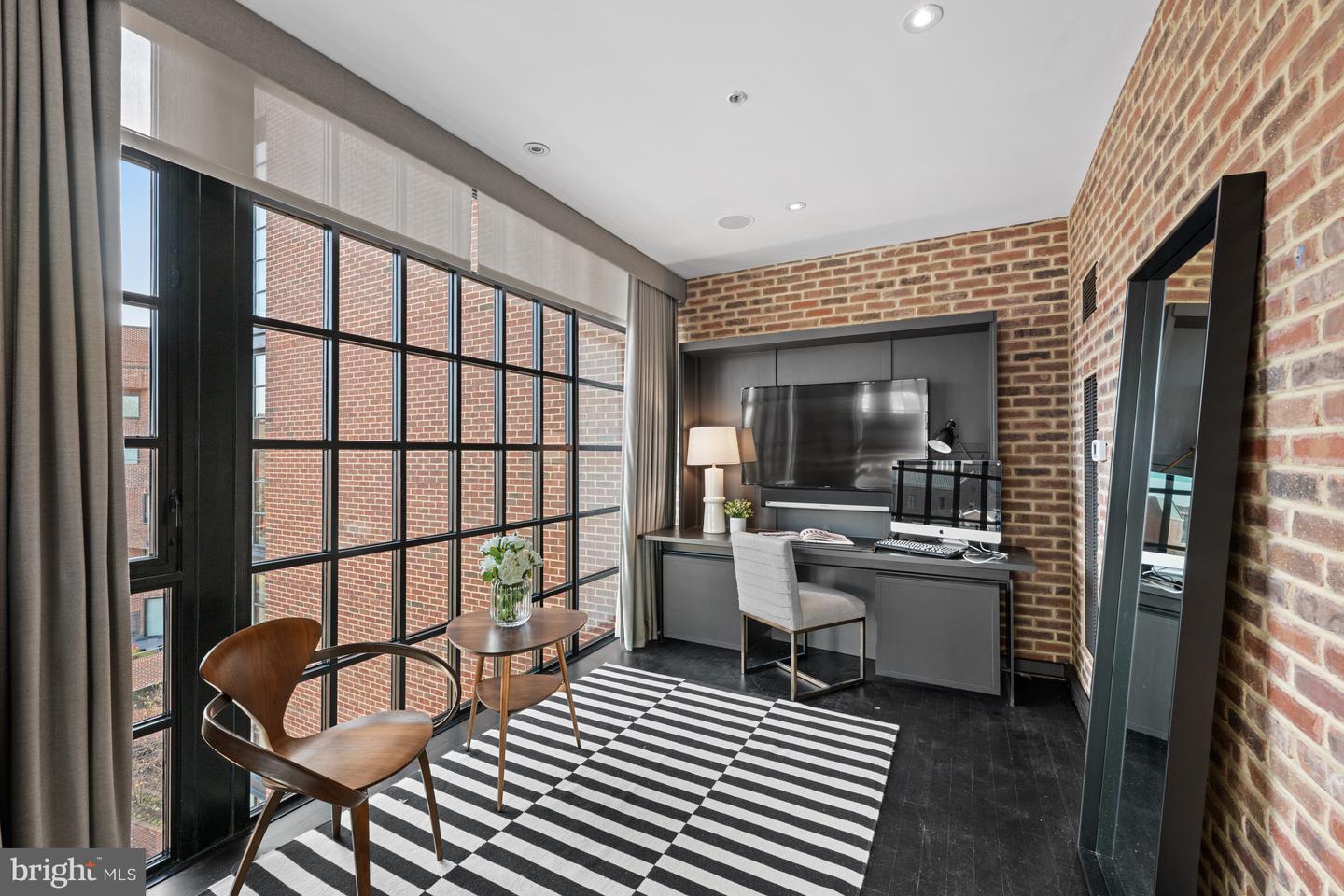 3303 WATER ST NW #7E, WASHINGTON, District Of Columbia 20007, 3 Bedrooms Bedrooms, ,2 BathroomsBathrooms,Residential,For sale,3303 WATER ST NW #7E,DCDC2233214 MLS # DCDC2233214 3303 WATER ST NW #7E, WASHINGTON, District Of Columbia 20007, 3 Bedrooms Bedrooms, ,2 BathroomsBathrooms,Residential,For sale,3303 WATER ST NW #7E,DCDC2233214 MLS # DCDC2233214