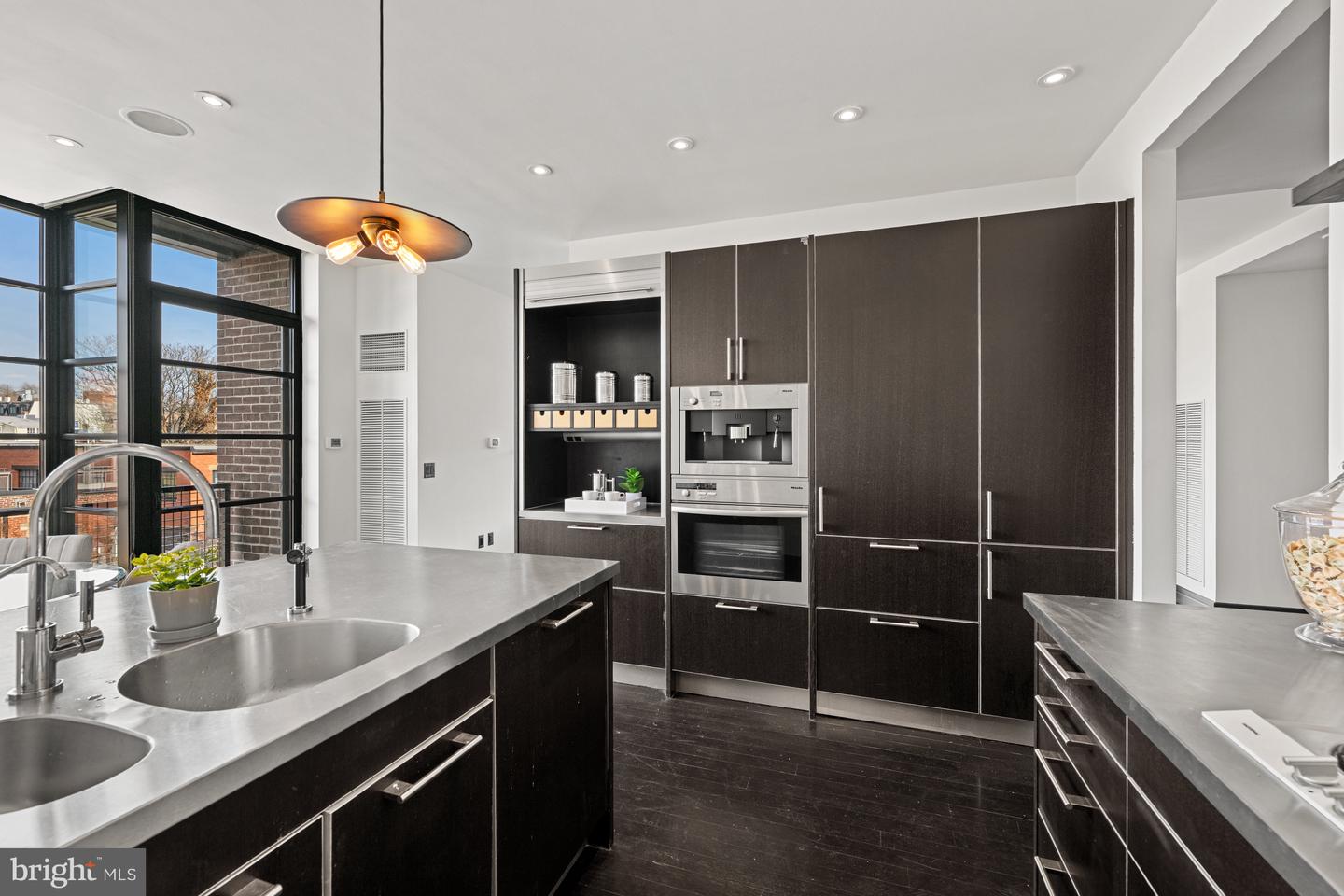 3303 WATER ST NW #7E, WASHINGTON, District Of Columbia 20007, 3 Bedrooms Bedrooms, ,2 BathroomsBathrooms,Residential,For sale,3303 WATER ST NW #7E,DCDC2233214 MLS # DCDC2233214 3303 WATER ST NW #7E, WASHINGTON, District Of Columbia 20007, 3 Bedrooms Bedrooms, ,2 BathroomsBathrooms,Residential,For sale,3303 WATER ST NW #7E,DCDC2233214 MLS # DCDC2233214