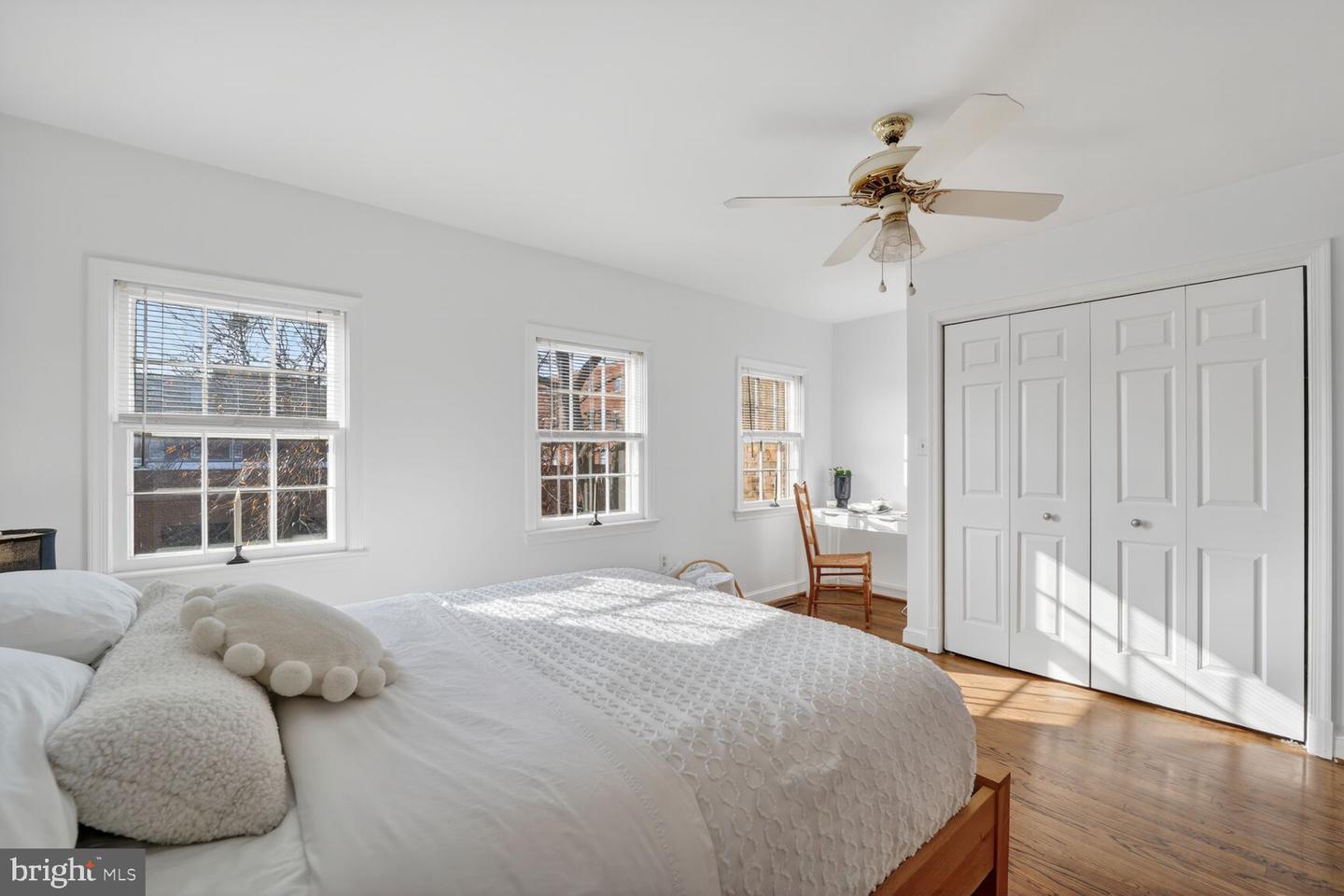 203 PRINCESS ST, ALEXANDRIA, Virginia 22314, 2 Bedrooms Bedrooms, ,2 BathroomsBathrooms,Residential,For sale,203 PRINCESS ST,VAAX2052178 MLS # VAAX2052178