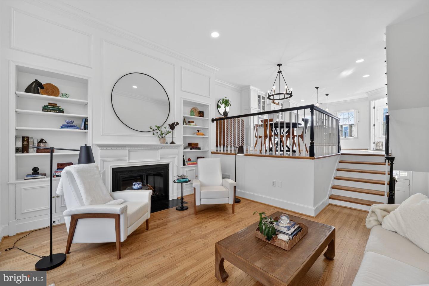 203 PRINCESS ST, ALEXANDRIA, Virginia 22314, 2 Bedrooms Bedrooms, ,2 BathroomsBathrooms,Residential,For sale,203 PRINCESS ST,VAAX2052178 MLS # VAAX2052178