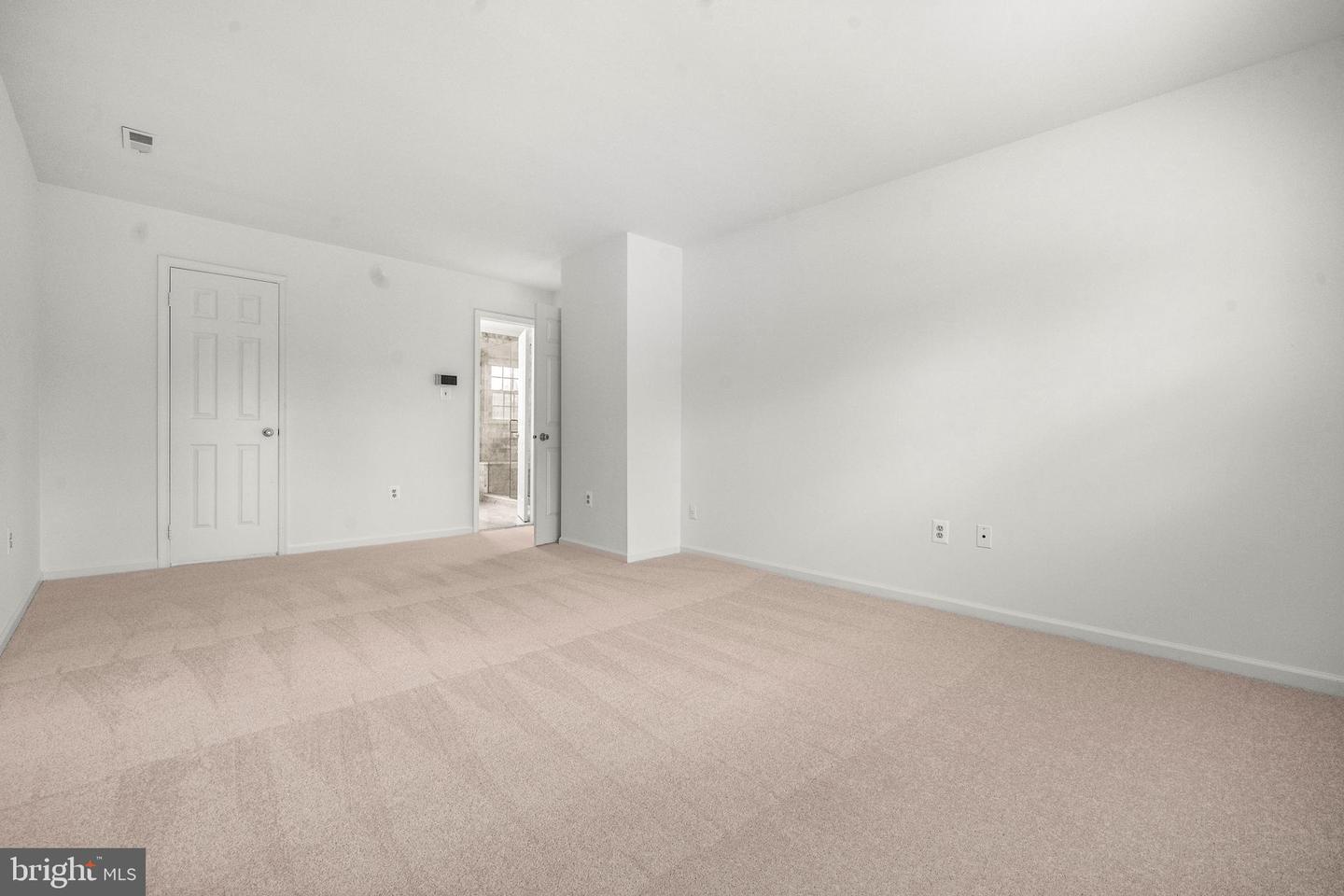 6081 BURNSIDE LANDING DR, BURKE, Virginia 22015, 5 Bedrooms Bedrooms, 15 Rooms Rooms,3 BathroomsBathrooms,Residential,For sale,6081 BURNSIDE LANDING DR,VAFX2281438 MLS # VAFX2281438