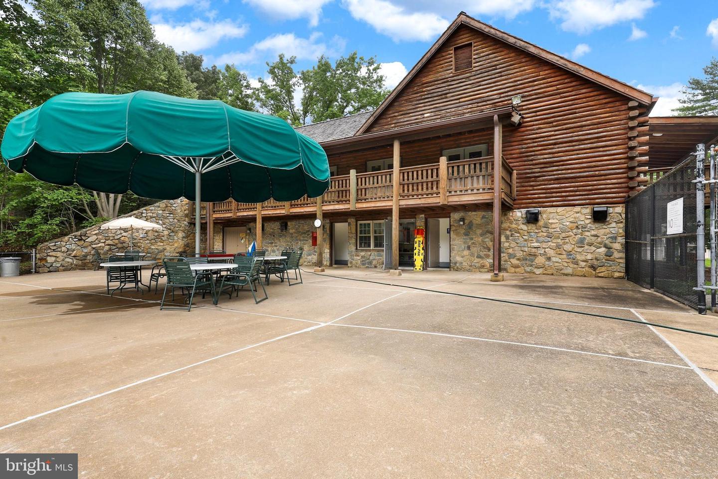 6081 BURNSIDE LANDING DR, BURKE, Virginia 22015, 5 Bedrooms Bedrooms, 15 Rooms Rooms,3 BathroomsBathrooms,Residential,For sale,6081 BURNSIDE LANDING DR,VAFX2281438 MLS # VAFX2281438