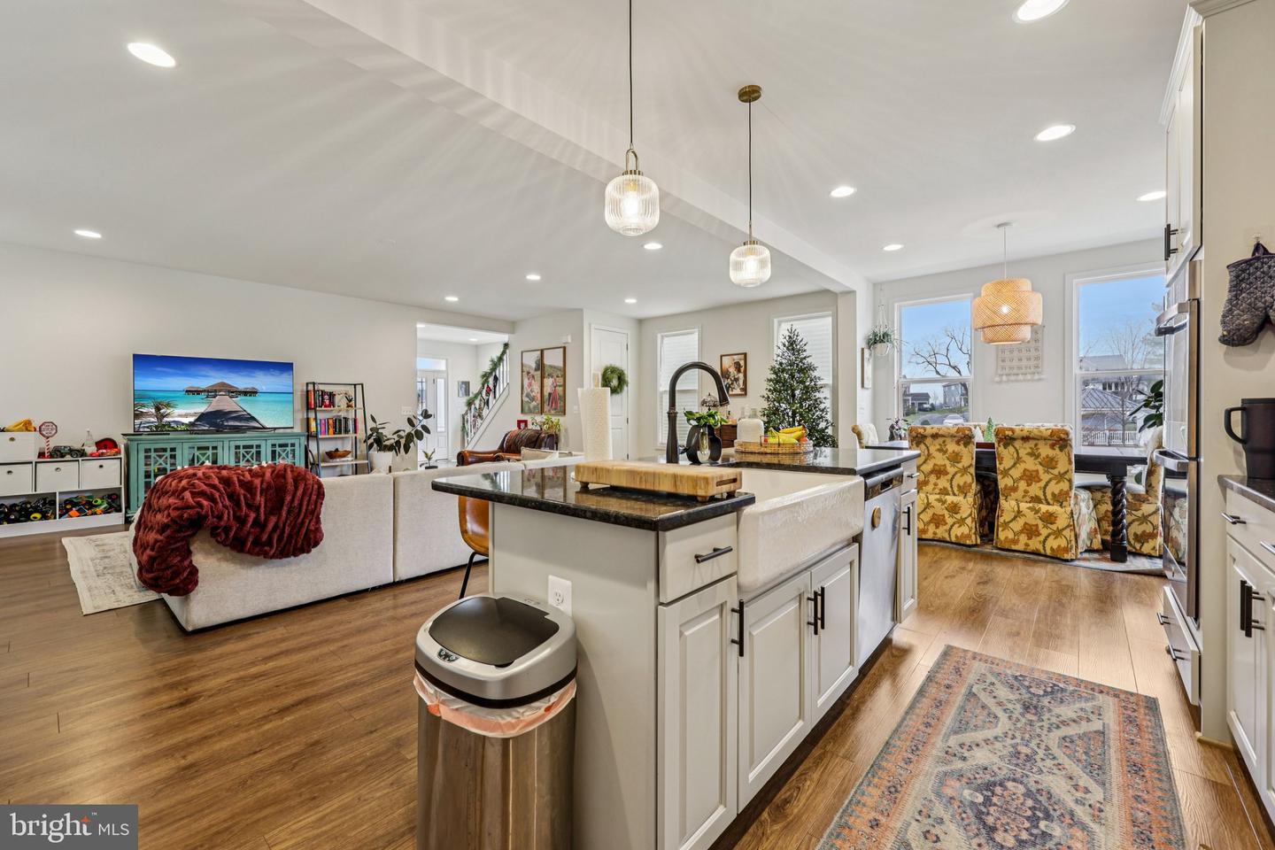 8650 ANDERSON AVE, MARSHALL, Virginia 20115, 3 Bedrooms Bedrooms, ,2 BathroomsBathrooms,Residential,For sale,8650 ANDERSON AVE,VAFQ2019838 MLS # VAFQ2019838 8650 ANDERSON AVE, MARSHALL, Virginia 20115, 3 Bedrooms Bedrooms, ,2 BathroomsBathrooms,Residential,For sale,8650 ANDERSON AVE,VAFQ2019838 MLS # VAFQ2019838