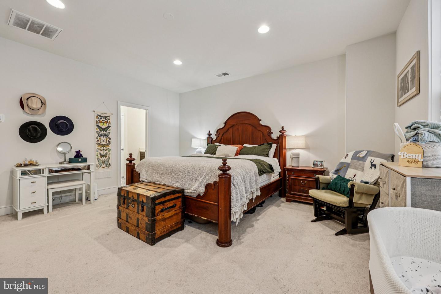 8650 ANDERSON AVE, MARSHALL, Virginia 20115, 3 Bedrooms Bedrooms, ,2 BathroomsBathrooms,Residential,For sale,8650 ANDERSON AVE,VAFQ2019838 MLS # VAFQ2019838 8650 ANDERSON AVE, MARSHALL, Virginia 20115, 3 Bedrooms Bedrooms, ,2 BathroomsBathrooms,Residential,For sale,8650 ANDERSON AVE,VAFQ2019838 MLS # VAFQ2019838