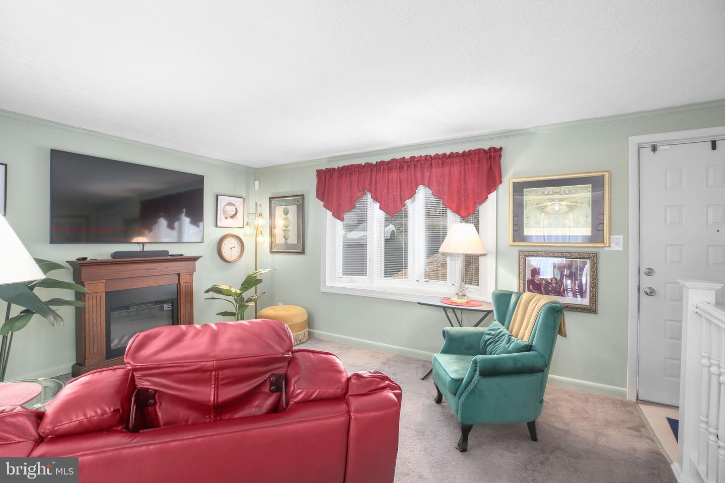 6517 DEERSKIN DR, FREDERICKSBURG, Virginia 22407, 4 Bedrooms Bedrooms, ,2 BathroomsBathrooms,Residential,For sale,6517 DEERSKIN DR,VASP2037980 MLS # VASP2037980 6517 DEERSKIN DR, FREDERICKSBURG, Virginia 22407, 4 Bedrooms Bedrooms, ,2 BathroomsBathrooms,Residential,For sale,6517 DEERSKIN DR,VASP2037980 MLS # VASP2037980