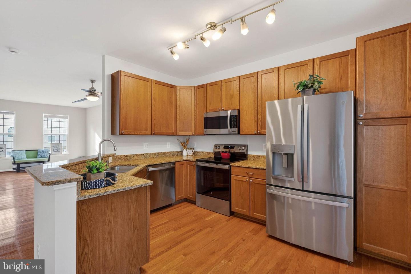 15615 WINDING CREEK DR, DUMFRIES, Virginia 22025, 3 Bedrooms Bedrooms, 7 Rooms Rooms,2 BathroomsBathrooms,Residential,For sale,15615 WINDING CREEK DR,VAPW2108686 MLS # VAPW2108686