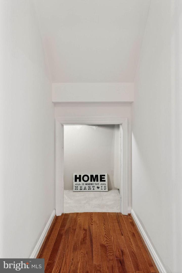 15615 WINDING CREEK DR, DUMFRIES, Virginia 22025, 3 Bedrooms Bedrooms, 7 Rooms Rooms,2 BathroomsBathrooms,Residential,For sale,15615 WINDING CREEK DR,VAPW2108686 MLS # VAPW2108686