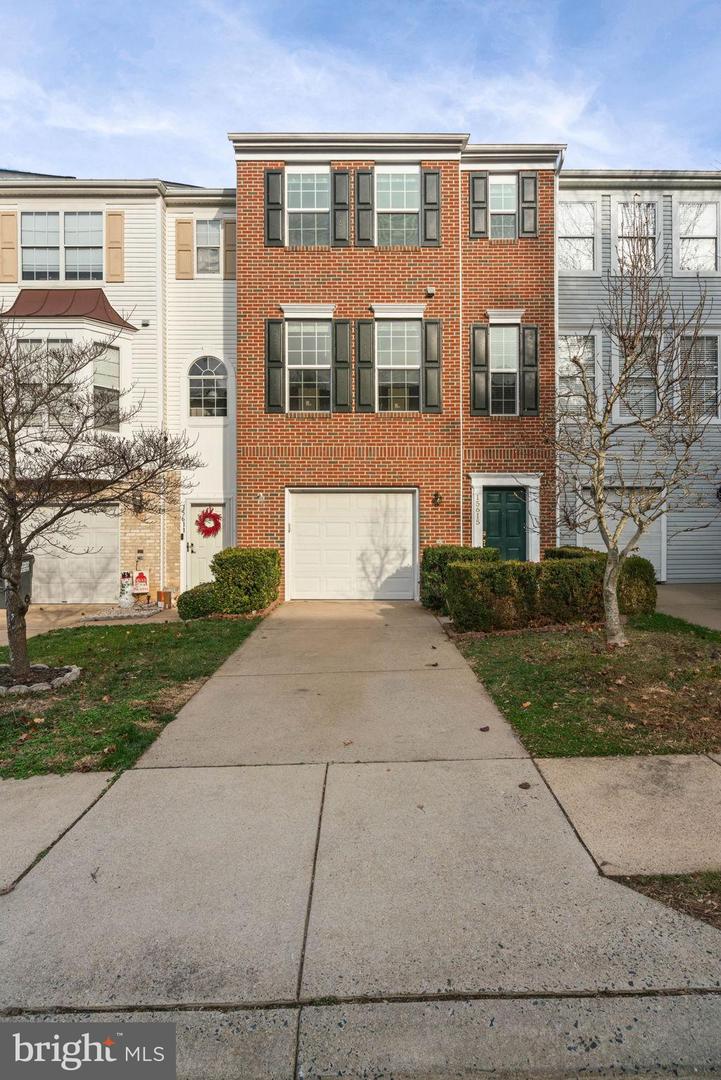 15615 WINDING CREEK DR, DUMFRIES, Virginia 22025, 3 Bedrooms Bedrooms, 7 Rooms Rooms,2 BathroomsBathrooms,Residential,For sale,15615 WINDING CREEK DR,VAPW2108686 MLS # VAPW2108686