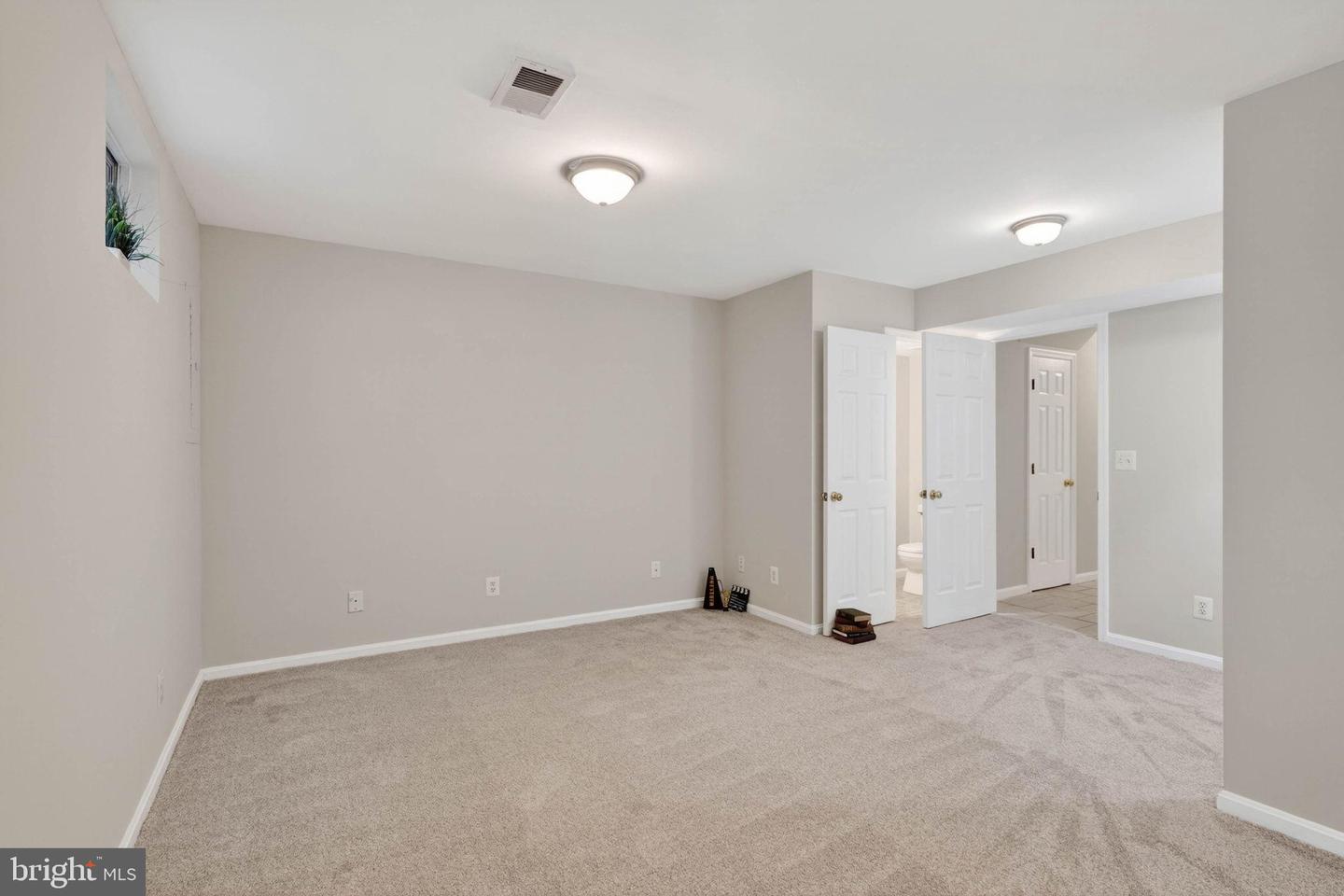 15615 WINDING CREEK DR, DUMFRIES, Virginia 22025, 3 Bedrooms Bedrooms, 7 Rooms Rooms,2 BathroomsBathrooms,Residential,For sale,15615 WINDING CREEK DR,VAPW2108686 MLS # VAPW2108686