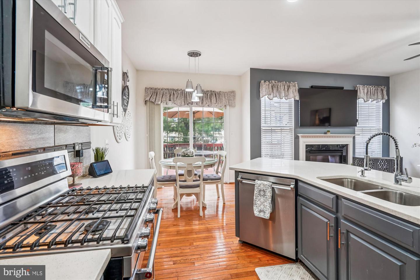 25830 KIRKWOOD SQ, CHANTILLY, Virginia 20152, 3 Bedrooms Bedrooms, ,3 BathroomsBathrooms,Residential,For sale,25830 KIRKWOOD SQ,VALO2112030 MLS # VALO2112030 25830 KIRKWOOD SQ, CHANTILLY, Virginia 20152, 3 Bedrooms Bedrooms, ,3 BathroomsBathrooms,Residential,For sale,25830 KIRKWOOD SQ,VALO2112030 MLS # VALO2112030