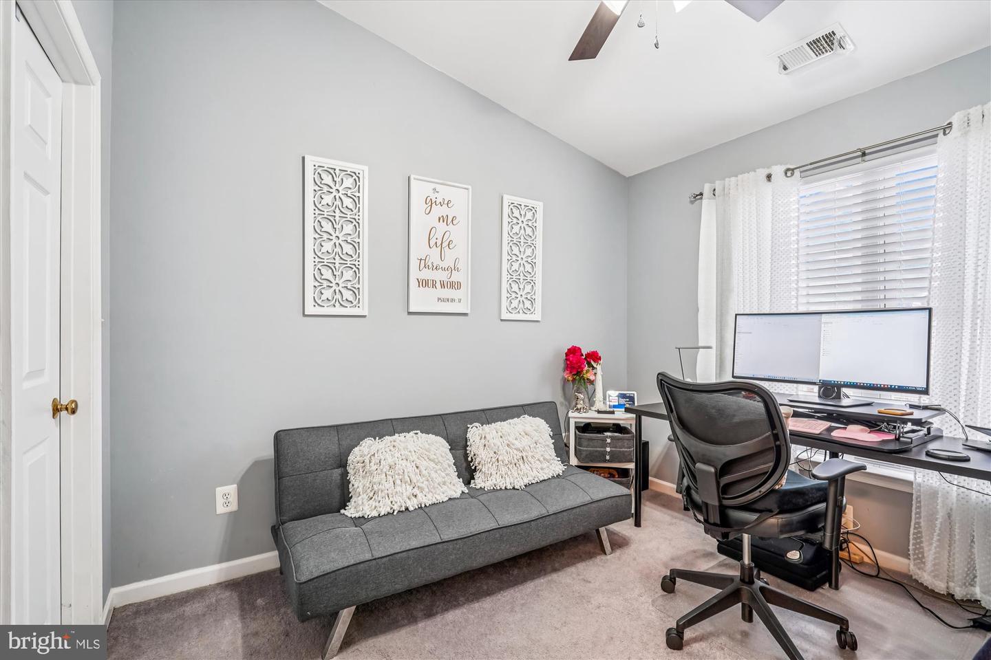 25830 KIRKWOOD SQ, CHANTILLY, Virginia 20152, 3 Bedrooms Bedrooms, ,3 BathroomsBathrooms,Residential,For sale,25830 KIRKWOOD SQ,VALO2112030 MLS # VALO2112030 25830 KIRKWOOD SQ, CHANTILLY, Virginia 20152, 3 Bedrooms Bedrooms, ,3 BathroomsBathrooms,Residential,For sale,25830 KIRKWOOD SQ,VALO2112030 MLS # VALO2112030