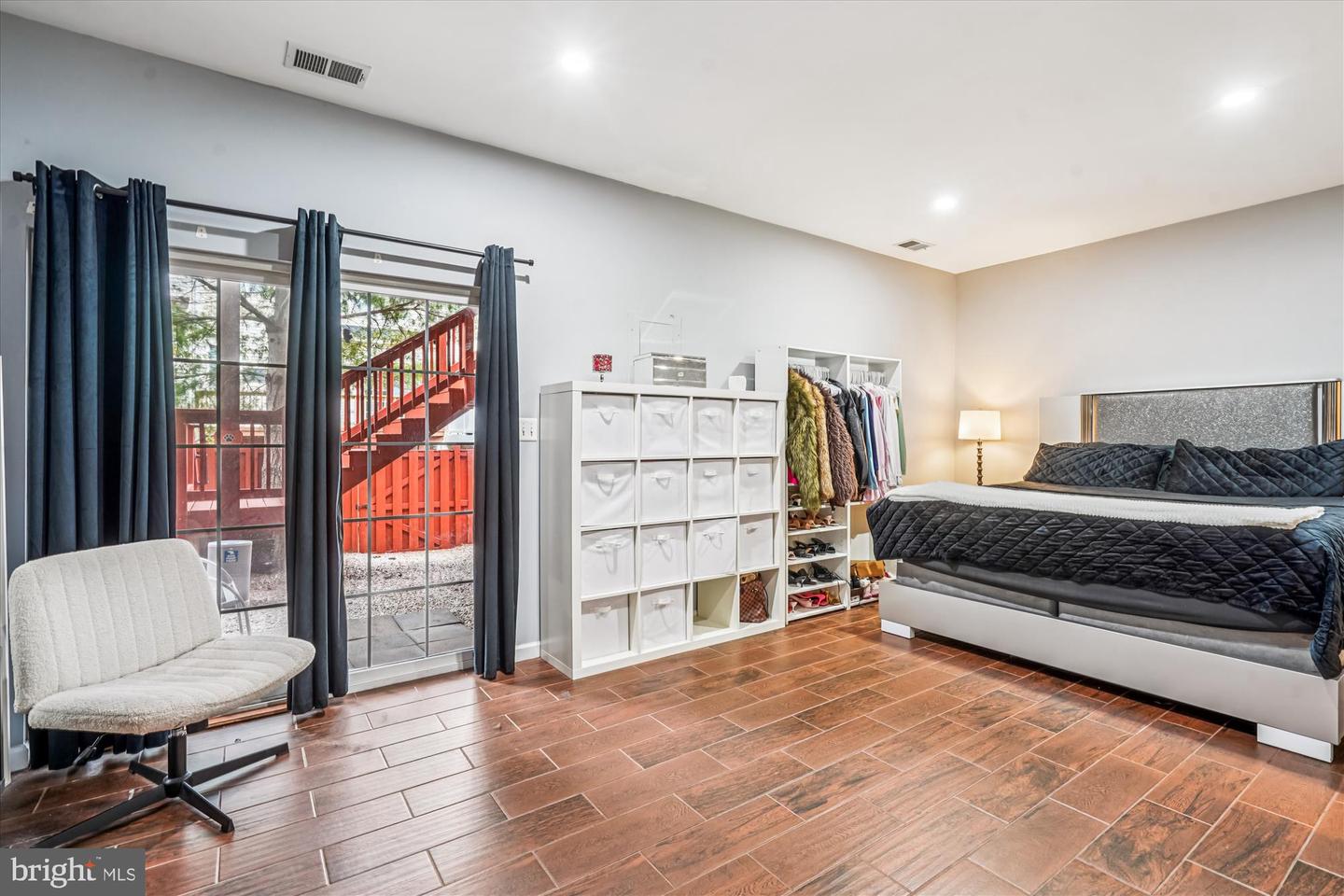 25830 KIRKWOOD SQ, CHANTILLY, Virginia 20152, 3 Bedrooms Bedrooms, ,3 BathroomsBathrooms,Residential,For sale,25830 KIRKWOOD SQ,VALO2112030 MLS # VALO2112030 25830 KIRKWOOD SQ, CHANTILLY, Virginia 20152, 3 Bedrooms Bedrooms, ,3 BathroomsBathrooms,Residential,For sale,25830 KIRKWOOD SQ,VALO2112030 MLS # VALO2112030