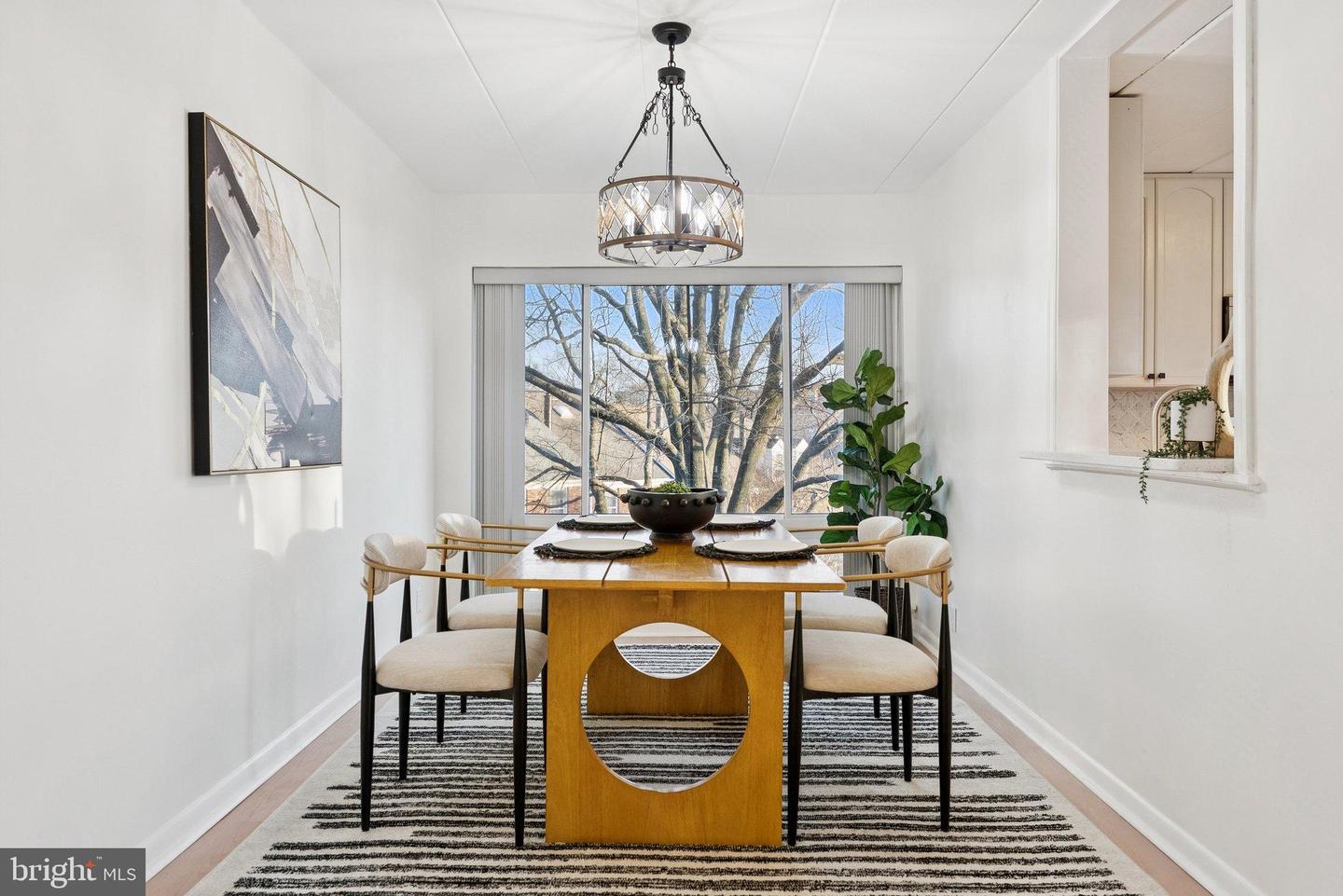 100 ROBERTS LN #300, ALEXANDRIA, Virginia 22314, 3 Bedrooms Bedrooms, 5 Rooms Rooms,2 BathroomsBathrooms,Residential,For sale,100 ROBERTS LN #300,VAAX2052260 MLS # VAAX2052260 100 ROBERTS LN #300, ALEXANDRIA, Virginia 22314, 3 Bedrooms Bedrooms, 5 Rooms Rooms,2 BathroomsBathrooms,Residential,For sale,100 ROBERTS LN #300,VAAX2052260 MLS # VAAX2052260