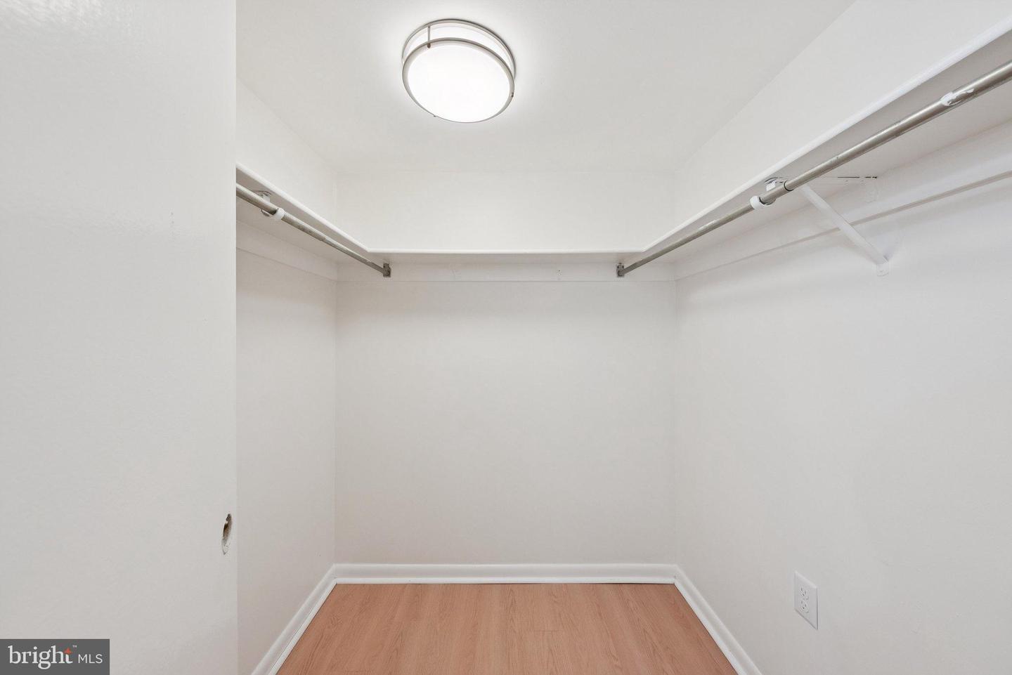 100 ROBERTS LN #300, ALEXANDRIA, Virginia 22314, 3 Bedrooms Bedrooms, 5 Rooms Rooms,2 BathroomsBathrooms,Residential,For sale,100 ROBERTS LN #300,VAAX2052260 MLS # VAAX2052260 100 ROBERTS LN #300, ALEXANDRIA, Virginia 22314, 3 Bedrooms Bedrooms, 5 Rooms Rooms,2 BathroomsBathrooms,Residential,For sale,100 ROBERTS LN #300,VAAX2052260 MLS # VAAX2052260