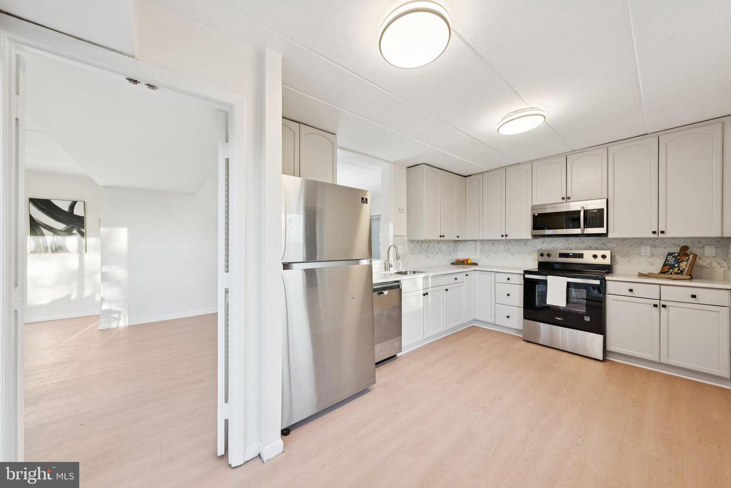 100 ROBERTS LN #300, ALEXANDRIA, Virginia 22314, 3 Bedrooms Bedrooms, 5 Rooms Rooms,2 BathroomsBathrooms,Residential,For sale,100 ROBERTS LN #300,VAAX2052260 MLS # VAAX2052260 100 ROBERTS LN #300, ALEXANDRIA, Virginia 22314, 3 Bedrooms Bedrooms, 5 Rooms Rooms,2 BathroomsBathrooms,Residential,For sale,100 ROBERTS LN #300,VAAX2052260 MLS # VAAX2052260