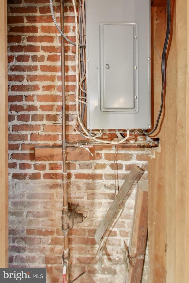 1311 LONGFELLOW ST NW, WASHINGTON, District Of Columbia 20011, 3 Bedrooms Bedrooms, ,2 BathroomsBathrooms,Residential,For sale,1311 LONGFELLOW ST NW,DCDC2233910 MLS # DCDC2233910