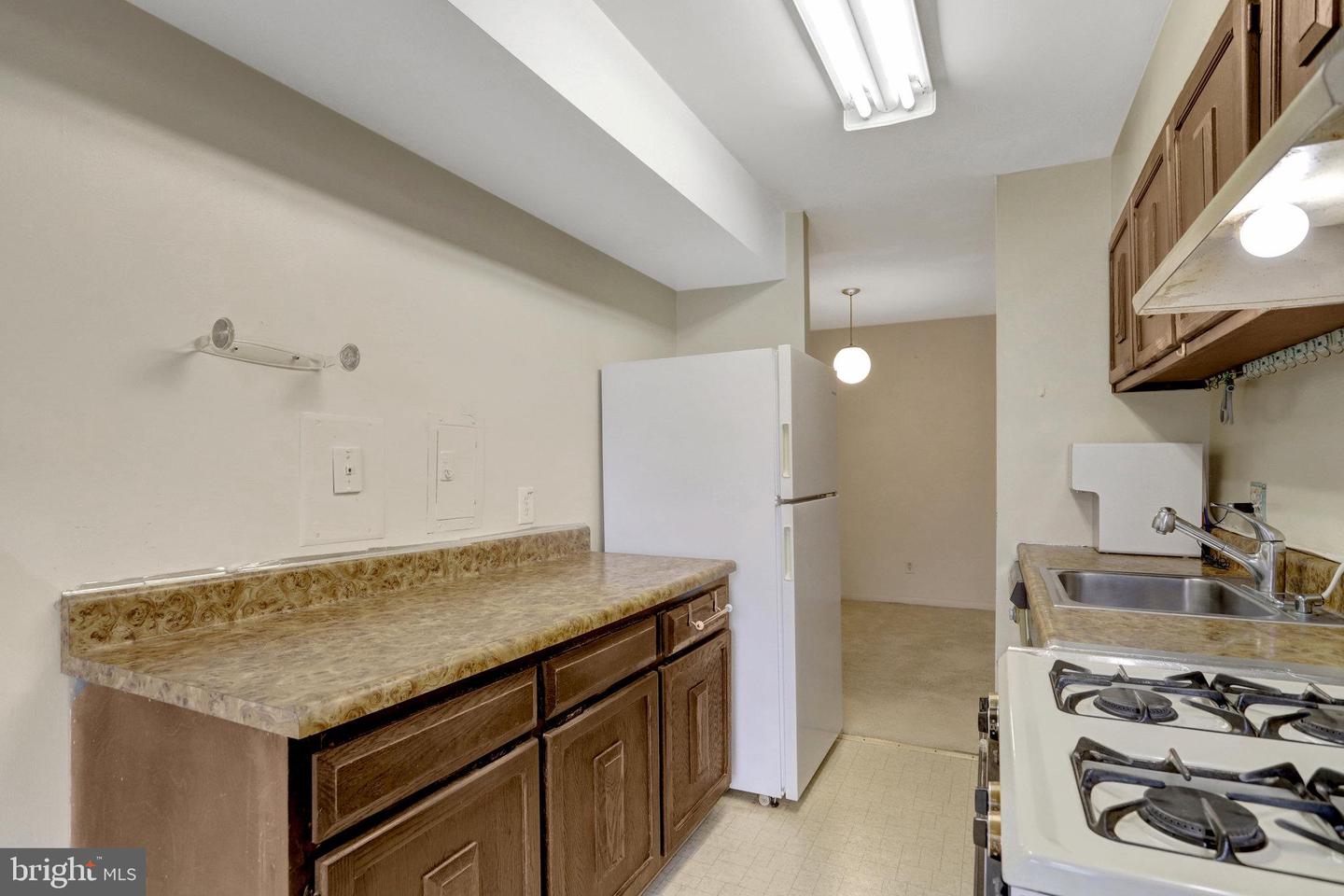 8300 TOBIN RD #23, ANNANDALE, Virginia 22003, 3 Bedrooms Bedrooms, ,2 BathroomsBathrooms,Residential,For sale,8300 TOBIN RD #23,VAFX2281818 MLS # VAFX2281818