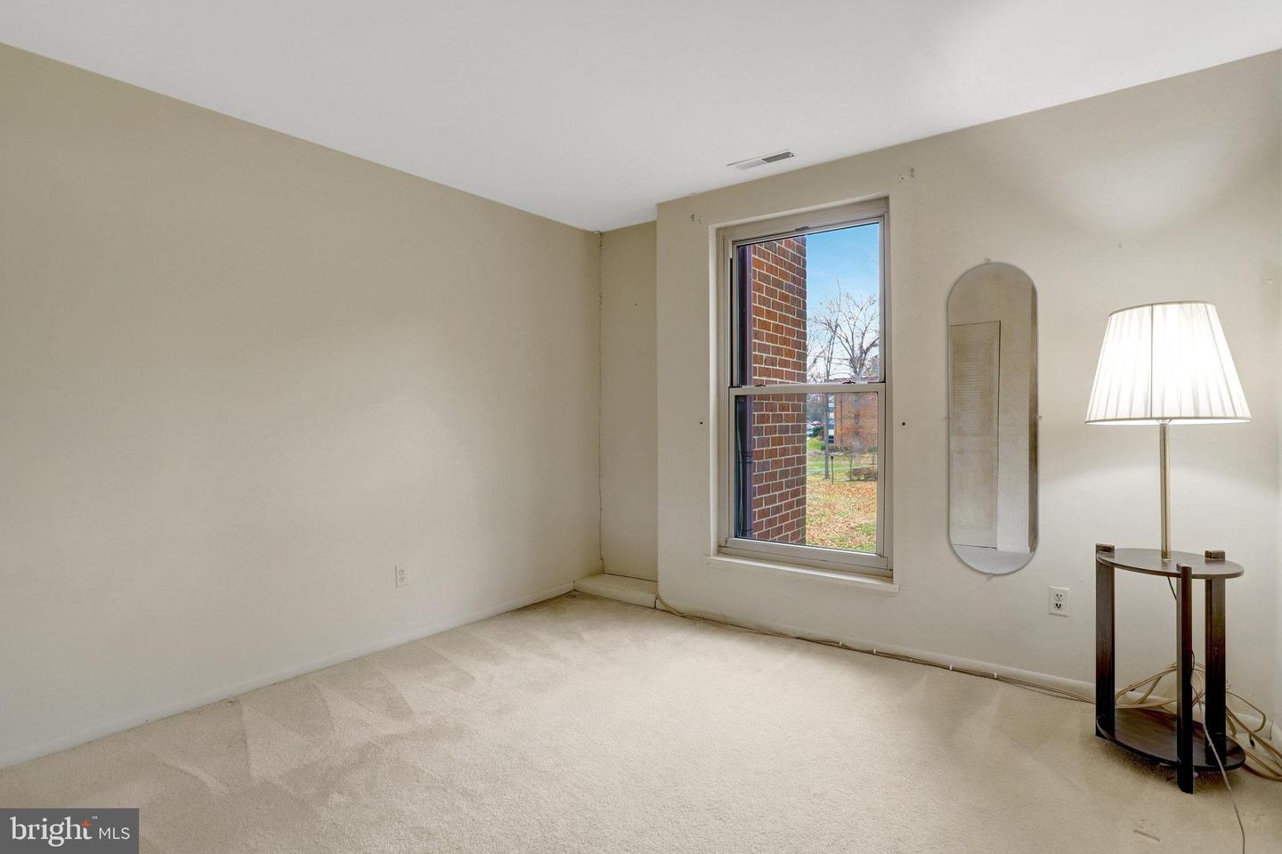 8300 TOBIN RD #23, ANNANDALE, Virginia 22003, 3 Bedrooms Bedrooms, ,2 BathroomsBathrooms,Residential,For sale,8300 TOBIN RD #23,VAFX2281818 MLS # VAFX2281818