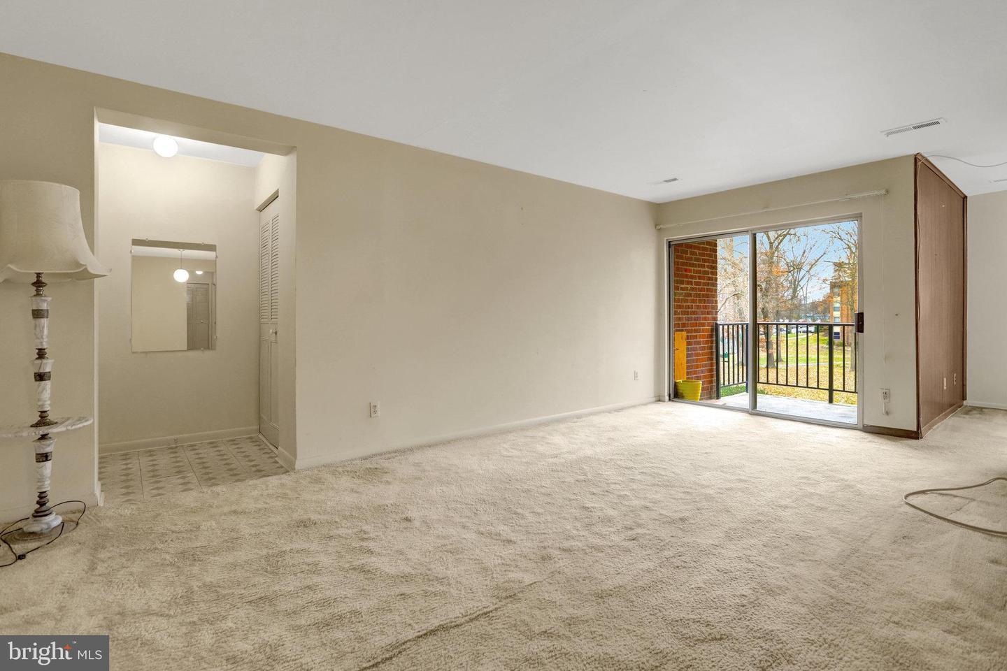 8300 TOBIN RD #23, ANNANDALE, Virginia 22003, 3 Bedrooms Bedrooms, ,2 BathroomsBathrooms,Residential,For sale,8300 TOBIN RD #23,VAFX2281818 MLS # VAFX2281818