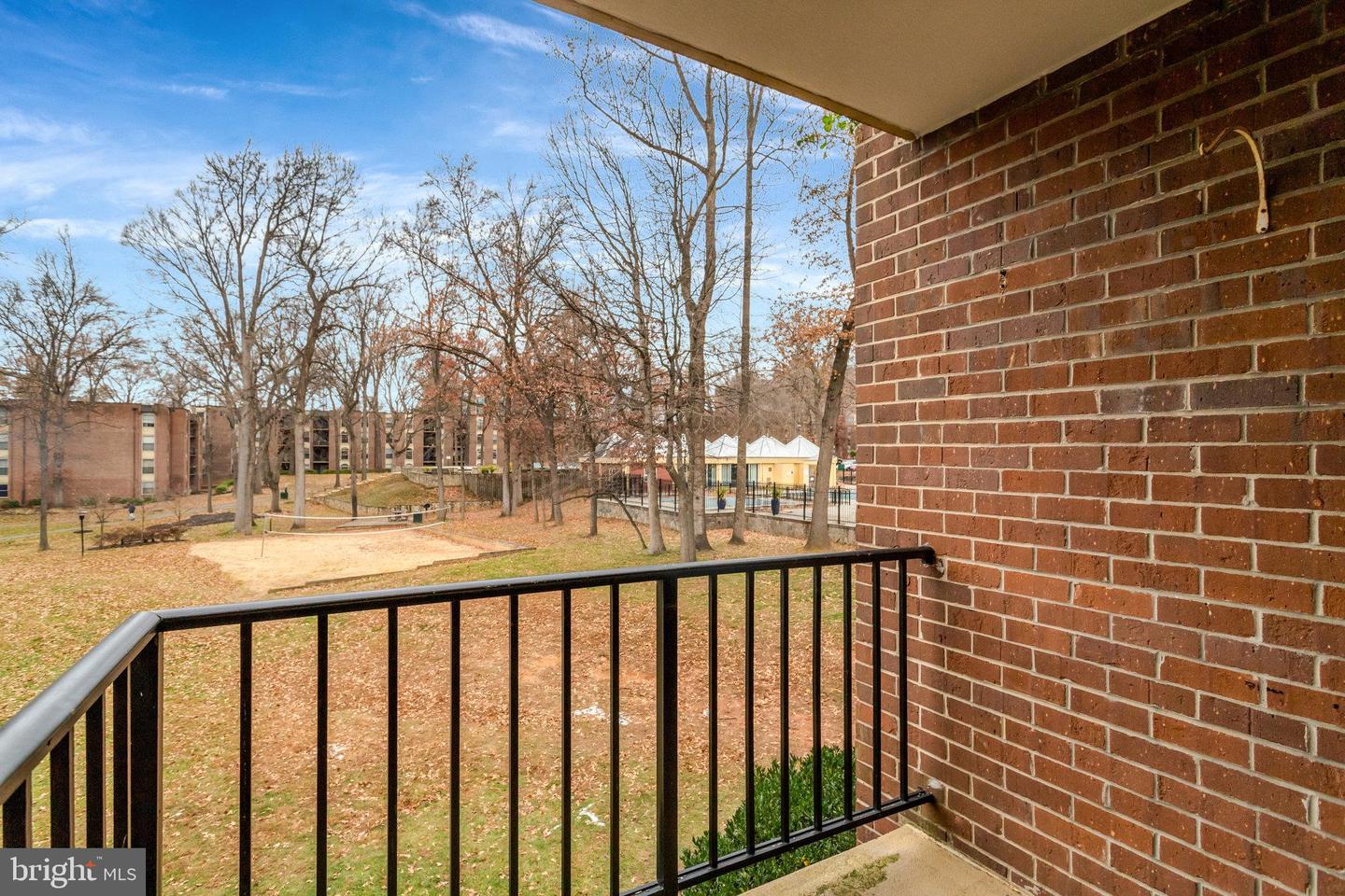 8300 TOBIN RD #23, ANNANDALE, Virginia 22003, 3 Bedrooms Bedrooms, ,2 BathroomsBathrooms,Residential,For sale,8300 TOBIN RD #23,VAFX2281818 MLS # VAFX2281818