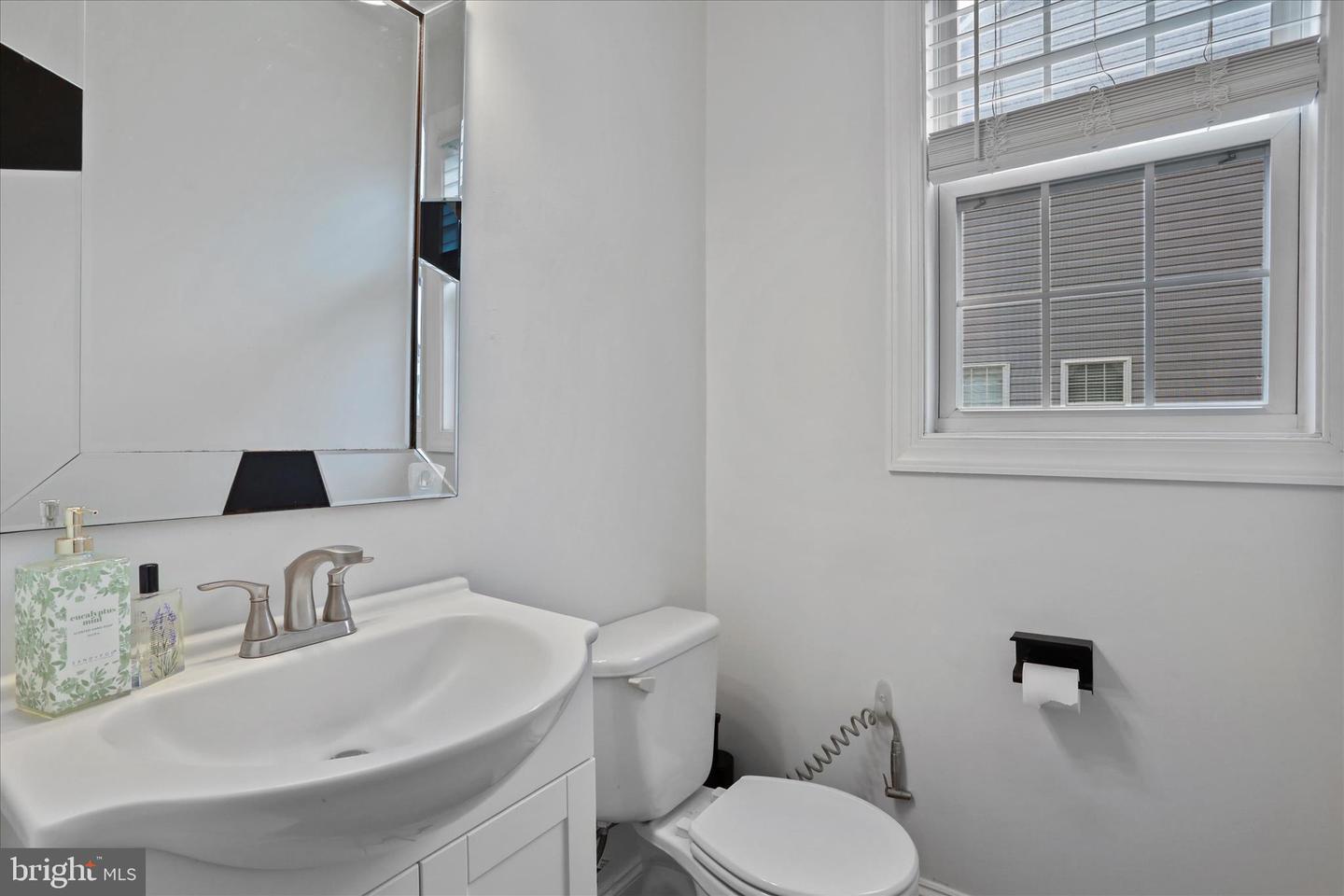 218 FLANAGAN DR, WINCHESTER, Virginia 22602, 5 Bedrooms Bedrooms, 11 Rooms Rooms,4 BathroomsBathrooms,Residential,For sale,218 FLANAGAN DR,VAFV2038366 MLS # VAFV2038366 218 FLANAGAN DR, WINCHESTER, Virginia 22602, 5 Bedrooms Bedrooms, 11 Rooms Rooms,4 BathroomsBathrooms,Residential,For sale,218 FLANAGAN DR,VAFV2038366 MLS # VAFV2038366