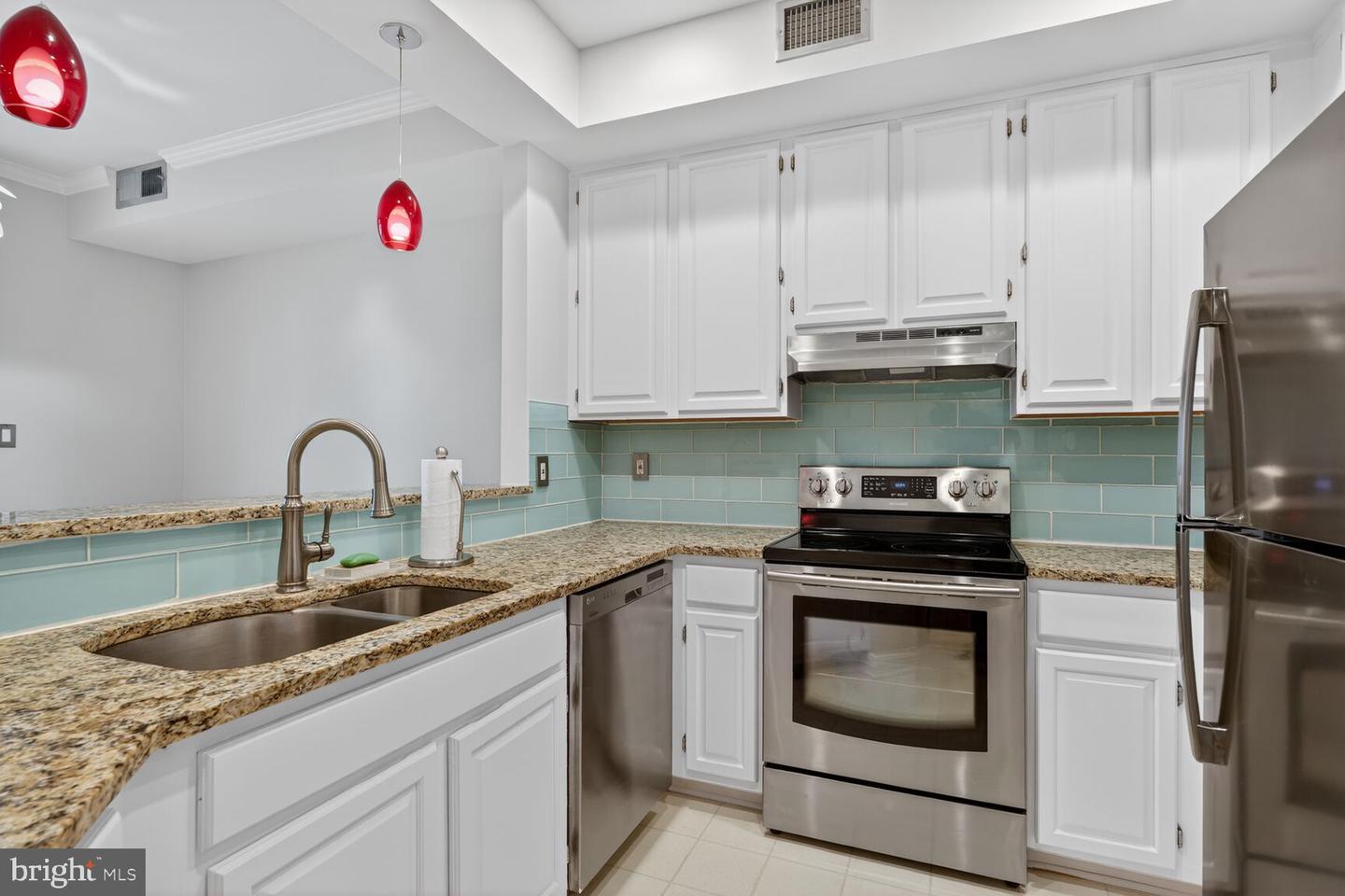 6944 ELLINGHAM CIR #A, ALEXANDRIA, Virginia 22315, 2 Bedrooms Bedrooms, ,2 BathroomsBathrooms,Residential,For sale,6944 ELLINGHAM CIR #A,VAFX2281868 MLS # VAFX2281868