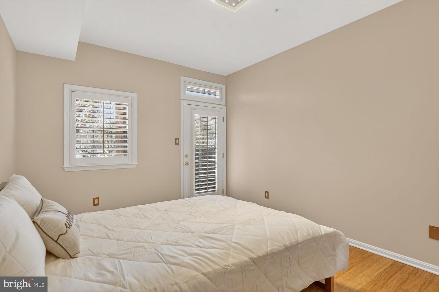 6944 ELLINGHAM CIR #A, ALEXANDRIA, Virginia 22315, 2 Bedrooms Bedrooms, ,2 BathroomsBathrooms,Residential,For sale,6944 ELLINGHAM CIR #A,VAFX2281868 MLS # VAFX2281868