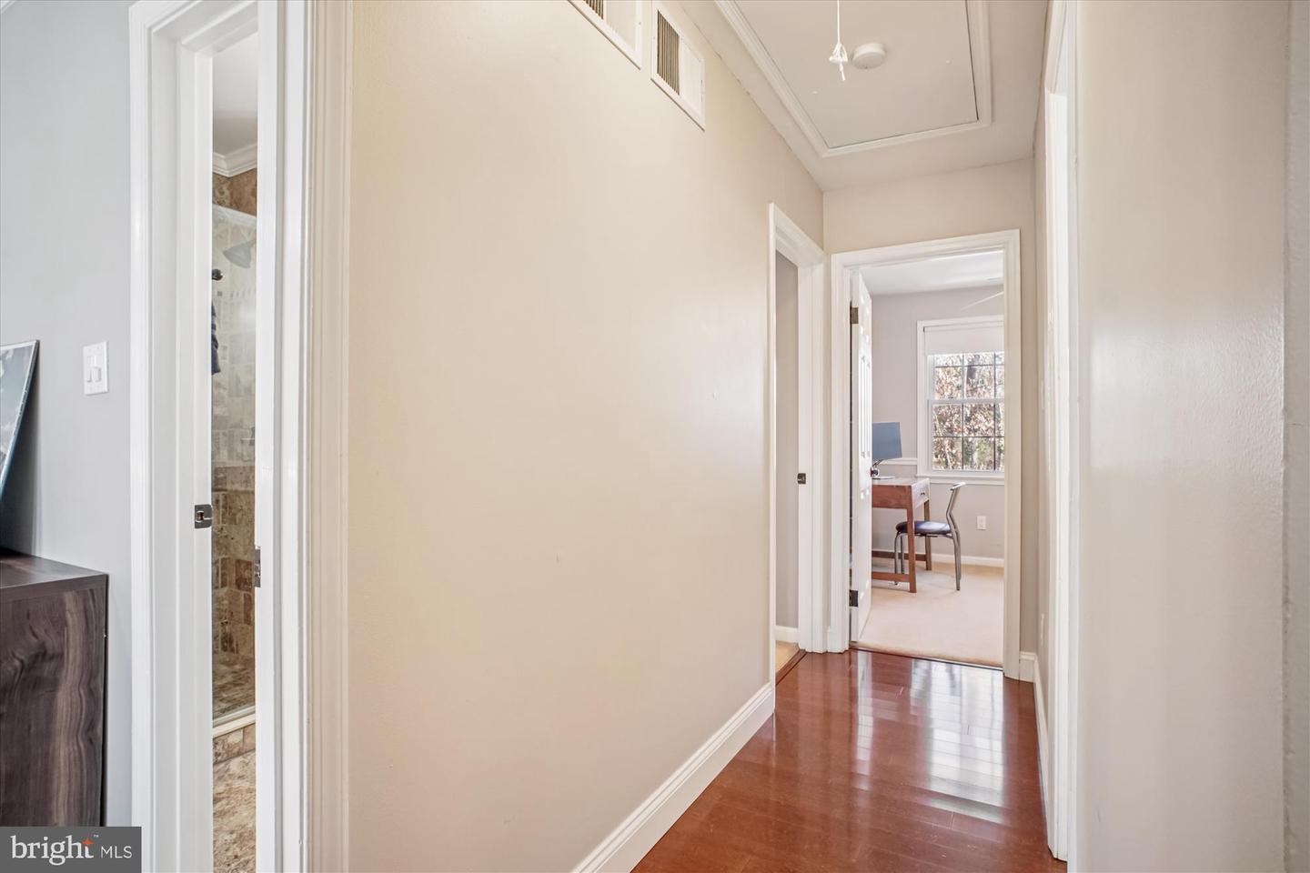 8332 GLASTONBURY CT, ANNANDALE, Virginia 22003, 3 Bedrooms Bedrooms, 13 Rooms Rooms,2 BathroomsBathrooms,Residential,For sale,8332 GLASTONBURY CT,VAFX2281896 MLS # VAFX2281896 8332 GLASTONBURY CT, ANNANDALE, Virginia 22003, 3 Bedrooms Bedrooms, 13 Rooms Rooms,2 BathroomsBathrooms,Residential,For sale,8332 GLASTONBURY CT,VAFX2281896 MLS # VAFX2281896