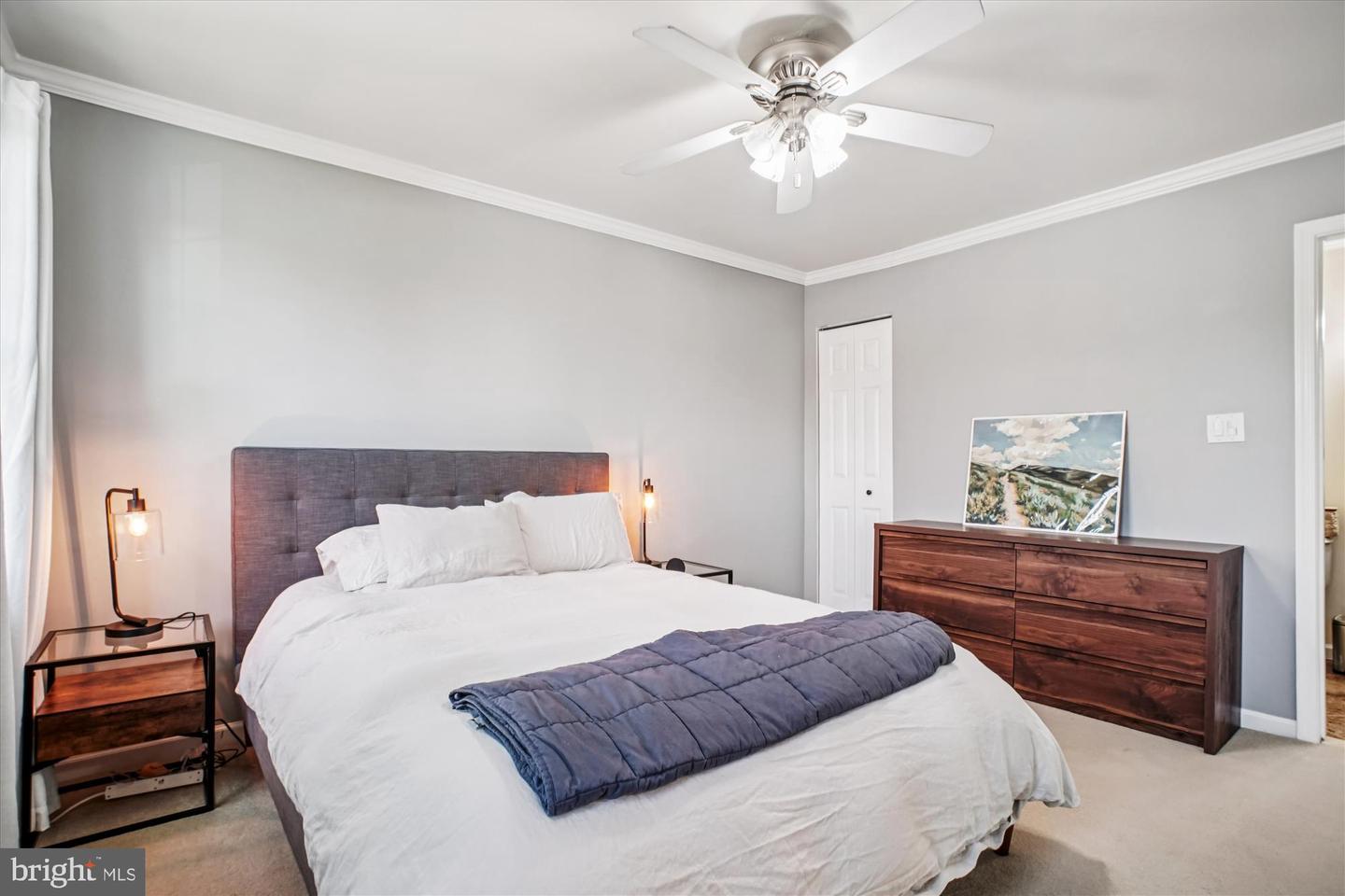 8332 GLASTONBURY CT, ANNANDALE, Virginia 22003, 3 Bedrooms Bedrooms, 13 Rooms Rooms,2 BathroomsBathrooms,Residential,For sale,8332 GLASTONBURY CT,VAFX2281896 MLS # VAFX2281896 8332 GLASTONBURY CT, ANNANDALE, Virginia 22003, 3 Bedrooms Bedrooms, 13 Rooms Rooms,2 BathroomsBathrooms,Residential,For sale,8332 GLASTONBURY CT,VAFX2281896 MLS # VAFX2281896