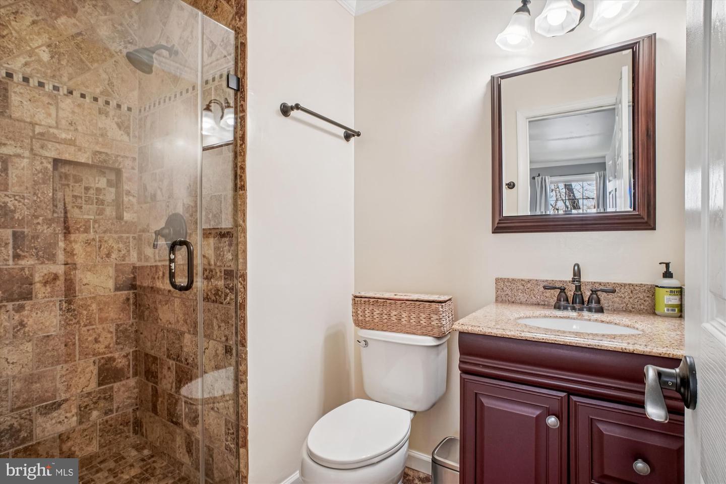 8332 GLASTONBURY CT, ANNANDALE, Virginia 22003, 3 Bedrooms Bedrooms, 13 Rooms Rooms,2 BathroomsBathrooms,Residential,For sale,8332 GLASTONBURY CT,VAFX2281896 MLS # VAFX2281896 8332 GLASTONBURY CT, ANNANDALE, Virginia 22003, 3 Bedrooms Bedrooms, 13 Rooms Rooms,2 BathroomsBathrooms,Residential,For sale,8332 GLASTONBURY CT,VAFX2281896 MLS # VAFX2281896