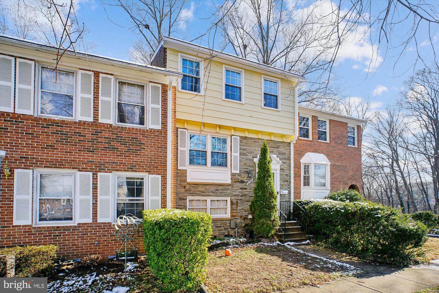 8332 GLASTONBURY CT, ANNANDALE, Virginia 22003, 3 Bedrooms Bedrooms, 13 Rooms Rooms,2 BathroomsBathrooms,Residential,For sale,8332 GLASTONBURY CT,VAFX2281896 MLS # VAFX2281896 8332 GLASTONBURY CT, ANNANDALE, Virginia 22003, 3 Bedrooms Bedrooms, 13 Rooms Rooms,2 BathroomsBathrooms,Residential,For sale,8332 GLASTONBURY CT,VAFX2281896 MLS # VAFX2281896