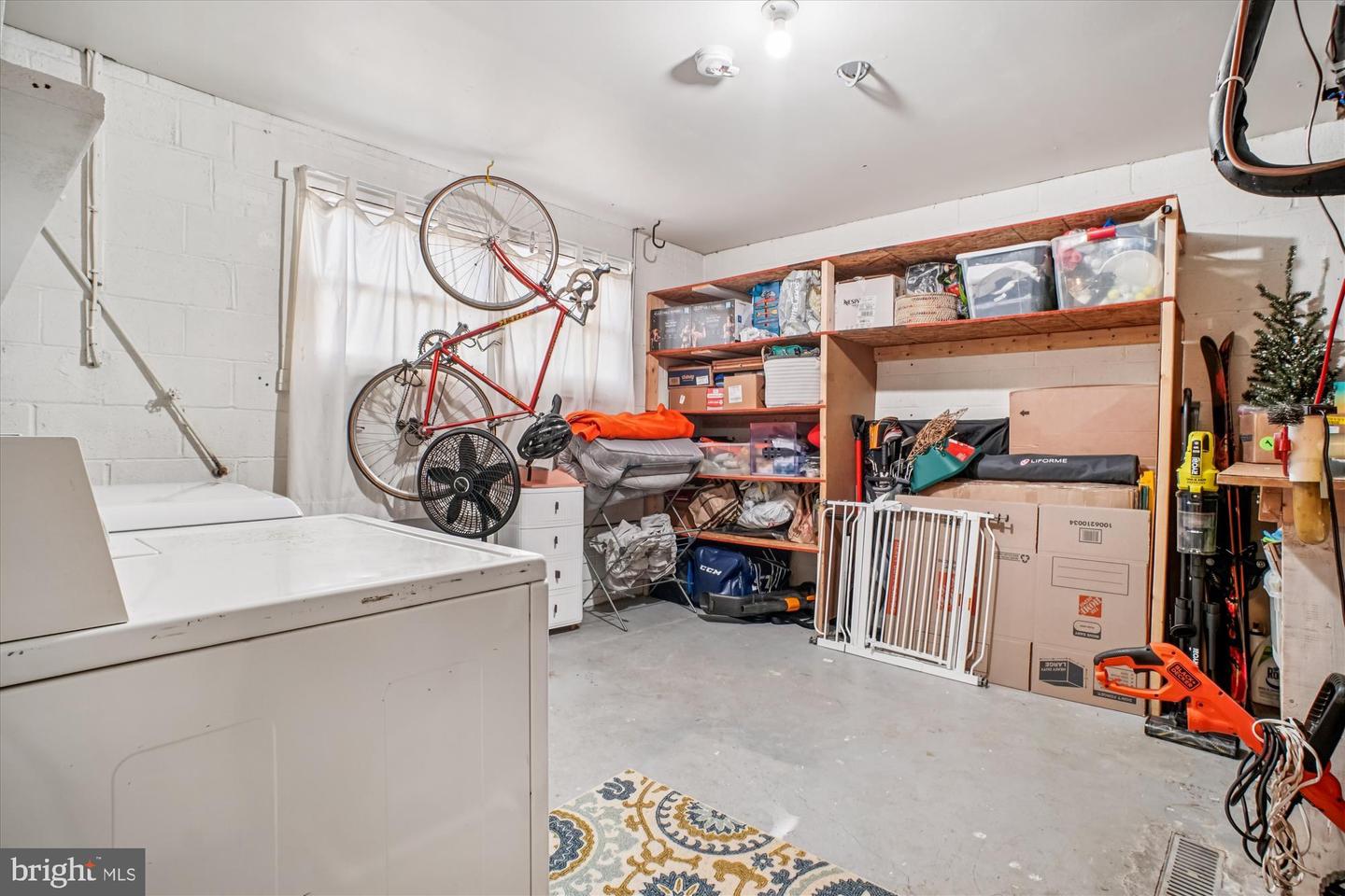 8332 GLASTONBURY CT, ANNANDALE, Virginia 22003, 3 Bedrooms Bedrooms, 13 Rooms Rooms,2 BathroomsBathrooms,Residential,For sale,8332 GLASTONBURY CT,VAFX2281896 MLS # VAFX2281896 8332 GLASTONBURY CT, ANNANDALE, Virginia 22003, 3 Bedrooms Bedrooms, 13 Rooms Rooms,2 BathroomsBathrooms,Residential,For sale,8332 GLASTONBURY CT,VAFX2281896 MLS # VAFX2281896