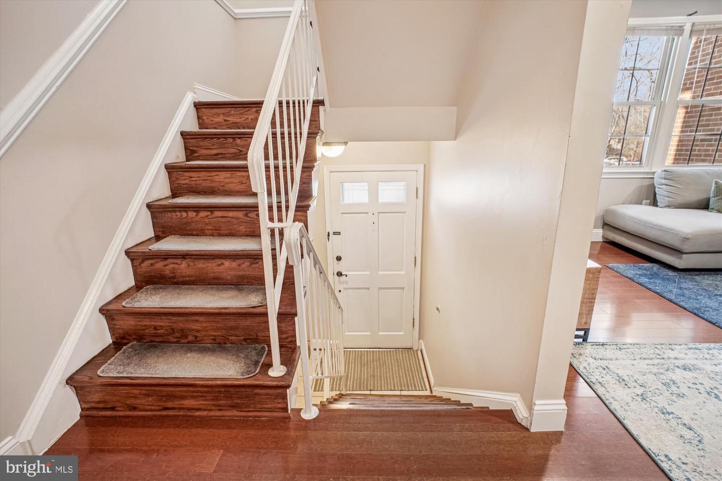 8332 GLASTONBURY CT, ANNANDALE, Virginia 22003, 3 Bedrooms Bedrooms, 13 Rooms Rooms,2 BathroomsBathrooms,Residential,For sale,8332 GLASTONBURY CT,VAFX2281896 MLS # VAFX2281896 8332 GLASTONBURY CT, ANNANDALE, Virginia 22003, 3 Bedrooms Bedrooms, 13 Rooms Rooms,2 BathroomsBathrooms,Residential,For sale,8332 GLASTONBURY CT,VAFX2281896 MLS # VAFX2281896