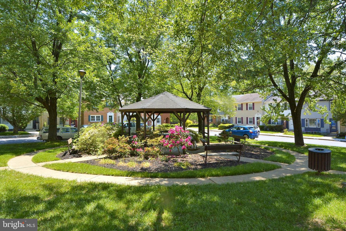 8332 GLASTONBURY CT, ANNANDALE, Virginia 22003, 3 Bedrooms Bedrooms, 13 Rooms Rooms,2 BathroomsBathrooms,Residential,For sale,8332 GLASTONBURY CT,VAFX2281896 MLS # VAFX2281896 8332 GLASTONBURY CT, ANNANDALE, Virginia 22003, 3 Bedrooms Bedrooms, 13 Rooms Rooms,2 BathroomsBathrooms,Residential,For sale,8332 GLASTONBURY CT,VAFX2281896 MLS # VAFX2281896