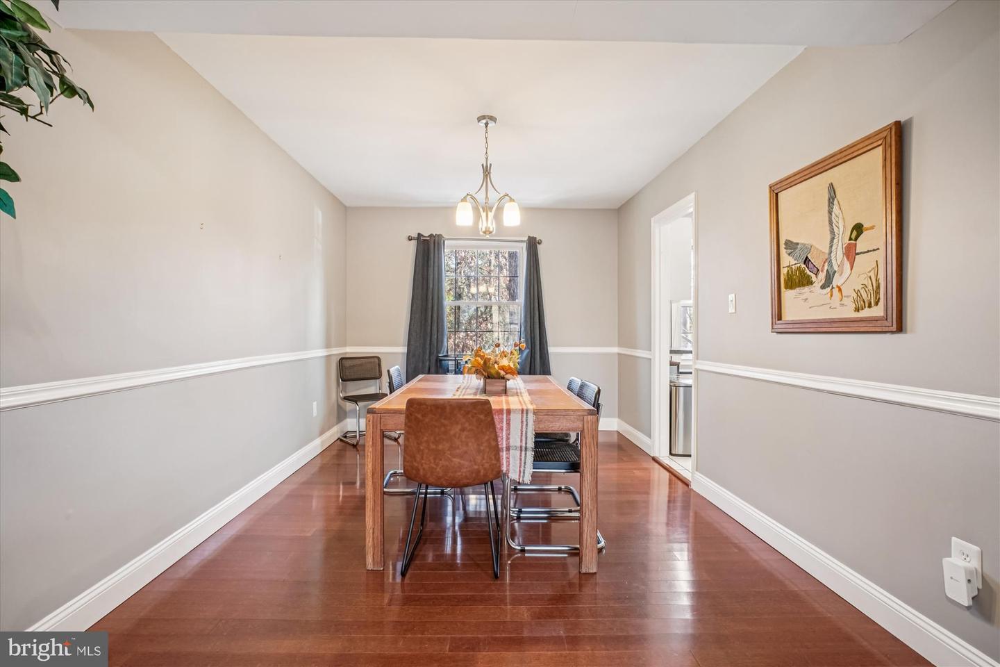 8332 GLASTONBURY CT, ANNANDALE, Virginia 22003, 3 Bedrooms Bedrooms, 13 Rooms Rooms,2 BathroomsBathrooms,Residential,For sale,8332 GLASTONBURY CT,VAFX2281896 MLS # VAFX2281896 8332 GLASTONBURY CT, ANNANDALE, Virginia 22003, 3 Bedrooms Bedrooms, 13 Rooms Rooms,2 BathroomsBathrooms,Residential,For sale,8332 GLASTONBURY CT,VAFX2281896 MLS # VAFX2281896