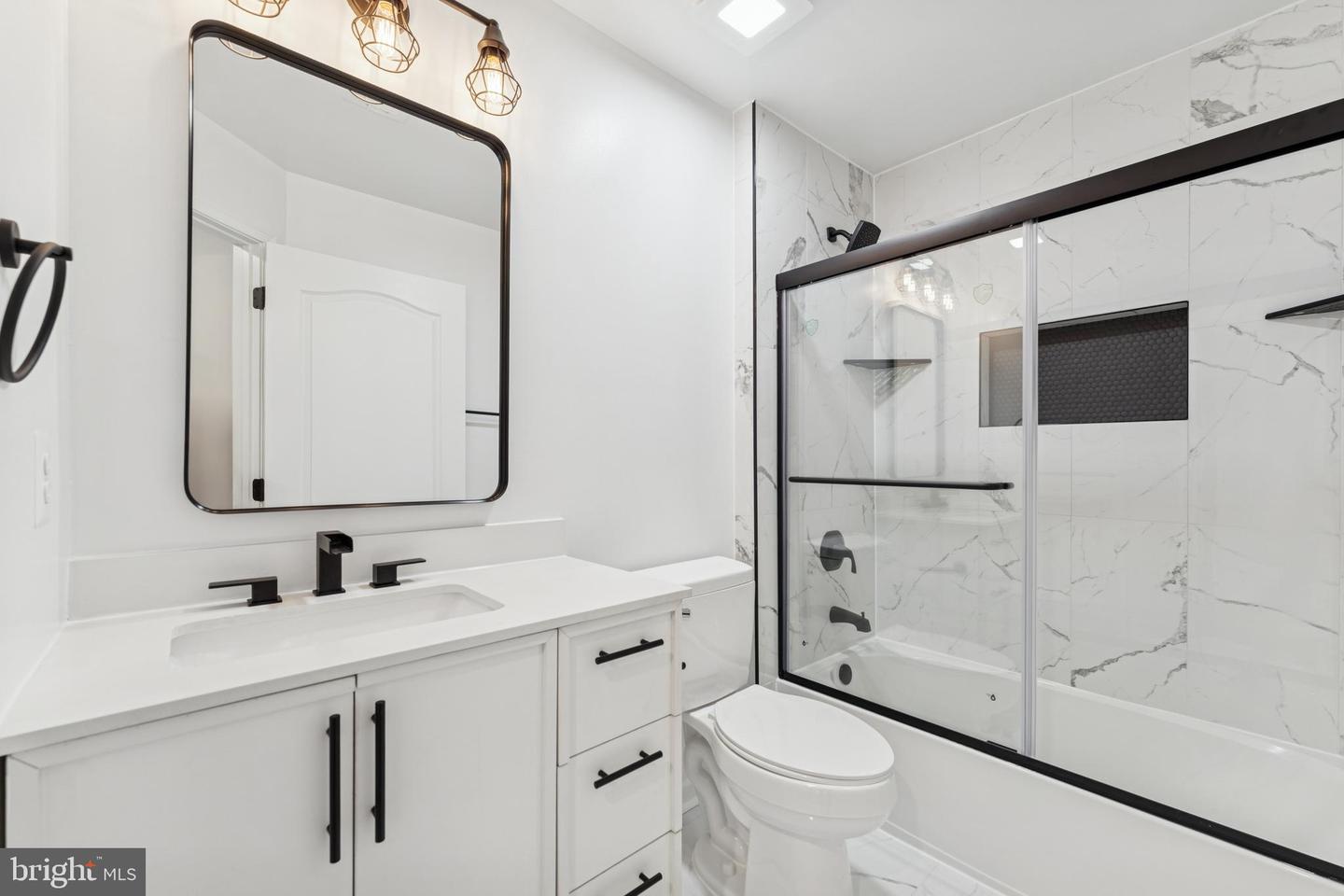 20385 MEDALIST DR, ASHBURN, Virginia 20147, 4 Bedrooms Bedrooms, ,4 BathroomsBathrooms,Residential,For sale,20385 MEDALIST DR,VALO2112100 MLS # VALO2112100 20385 MEDALIST DR, ASHBURN, Virginia 20147, 4 Bedrooms Bedrooms, ,4 BathroomsBathrooms,Residential,For sale,20385 MEDALIST DR,VALO2112100 MLS # VALO2112100