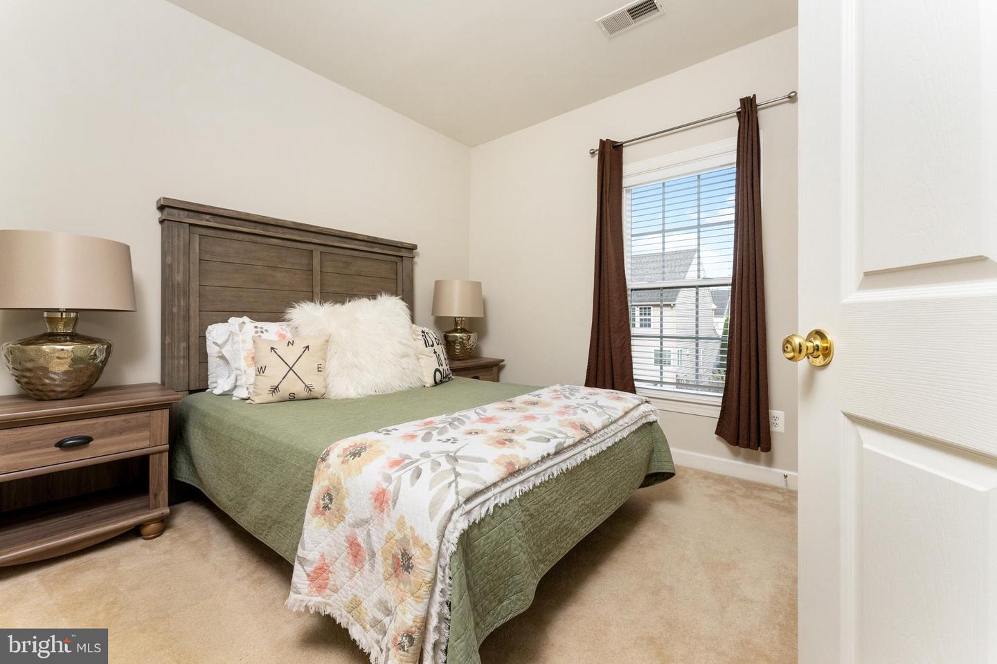 13836 TARLETON CT, GAINESVILLE, Virginia 20155, 4 Bedrooms Bedrooms, 12 Rooms Rooms,3 BathroomsBathrooms,Residential,For sale,13836 TARLETON CT,VAPW2108806 MLS # VAPW2108806