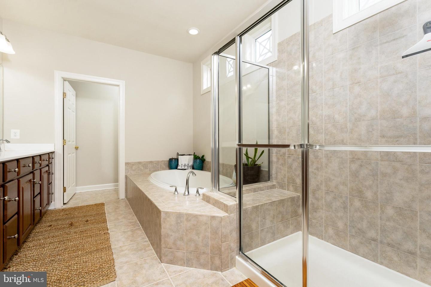 13836 TARLETON CT, GAINESVILLE, Virginia 20155, 4 Bedrooms Bedrooms, 12 Rooms Rooms,3 BathroomsBathrooms,Residential,For sale,13836 TARLETON CT,VAPW2108806 MLS # VAPW2108806