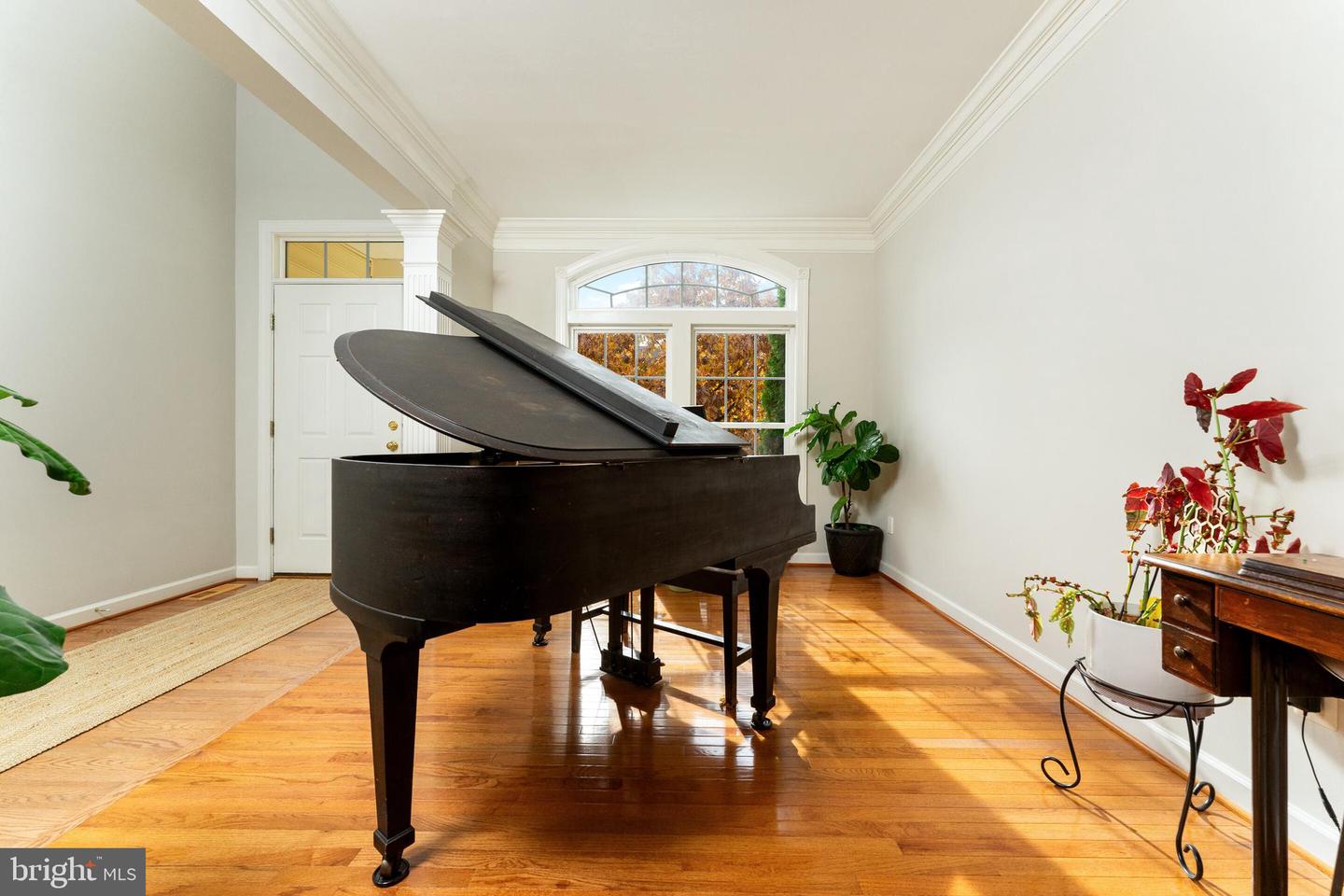 13836 TARLETON CT, GAINESVILLE, Virginia 20155, 4 Bedrooms Bedrooms, 12 Rooms Rooms,3 BathroomsBathrooms,Residential,For sale,13836 TARLETON CT,VAPW2108806 MLS # VAPW2108806