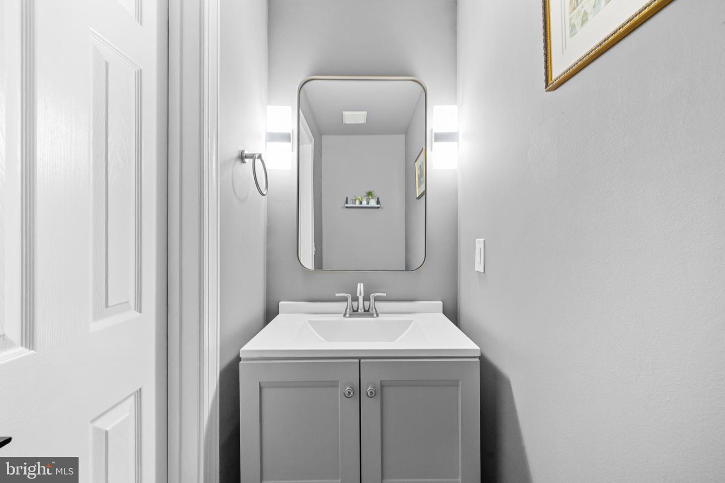 42963 TARA CT, ASHBURN, Virginia 20147, 4 Bedrooms Bedrooms, ,3 BathroomsBathrooms,Residential,For sale,42963 TARA CT,VALO2112106 MLS # VALO2112106