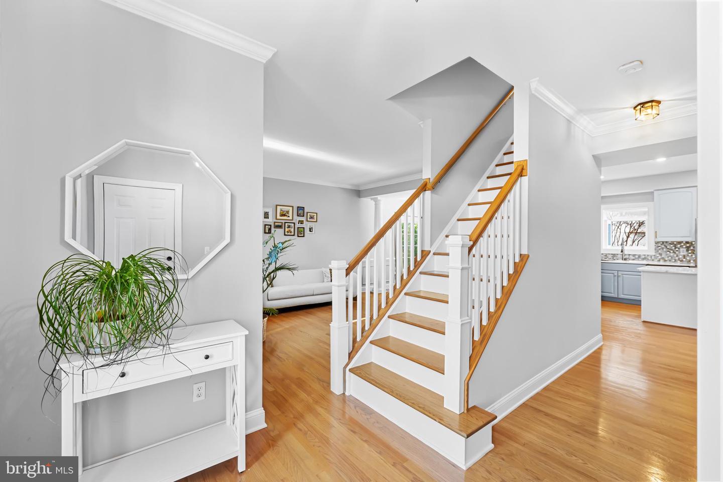 42963 TARA CT, ASHBURN, Virginia 20147, 4 Bedrooms Bedrooms, ,3 BathroomsBathrooms,Residential,For sale,42963 TARA CT,VALO2112106 MLS # VALO2112106