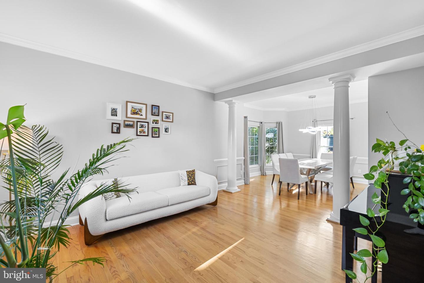 42963 TARA CT, ASHBURN, Virginia 20147, 4 Bedrooms Bedrooms, ,3 BathroomsBathrooms,Residential,For sale,42963 TARA CT,VALO2112106 MLS # VALO2112106