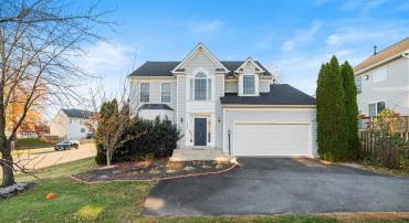 42963 TARA CT, ASHBURN, Virginia 20147, 4 Bedrooms Bedrooms, ,3 BathroomsBathrooms,Residential,For sale,42963 TARA CT,VALO2112106 MLS # VALO2112106