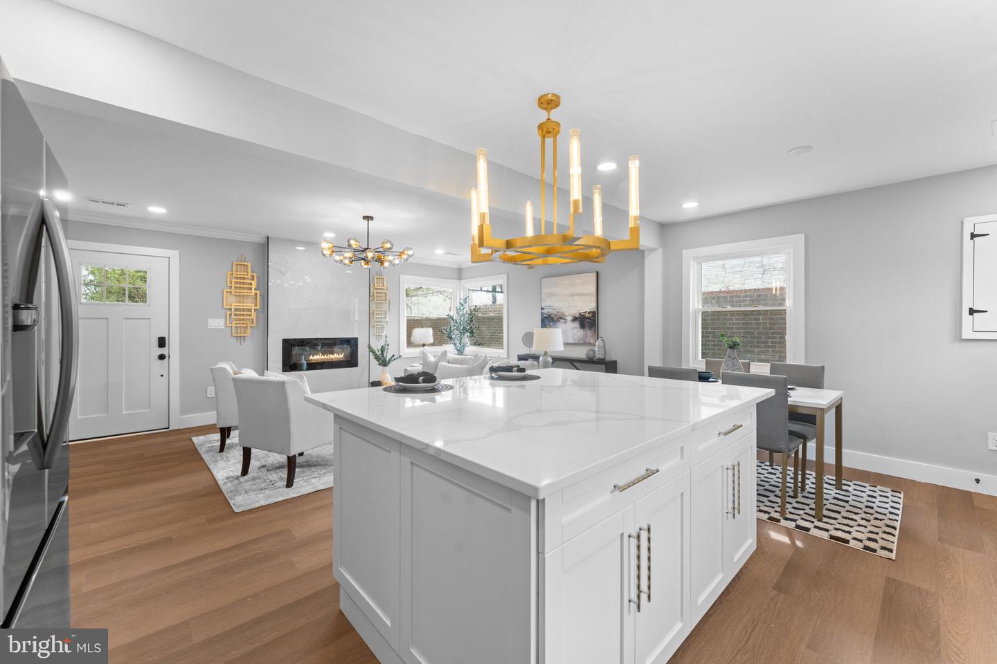 6402 PIONEER DR, SPRINGFIELD, Virginia 22150, 3 Bedrooms Bedrooms, ,2 BathroomsBathrooms,Residential,For sale,6402 PIONEER DR,VAFX2281954 MLS # VAFX2281954