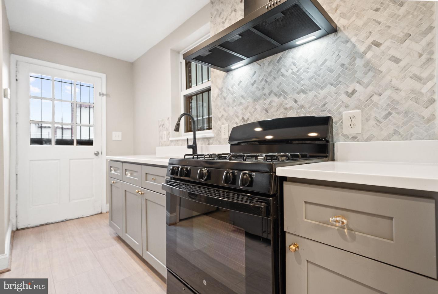 1848 CAPITOL AVE NE, WASHINGTON, District Of Columbia 20002, 3 Bedrooms Bedrooms, ,2 BathroomsBathrooms,Residential,For sale,1848 CAPITOL AVE NE,DCDC2234288 MLS # DCDC2234288