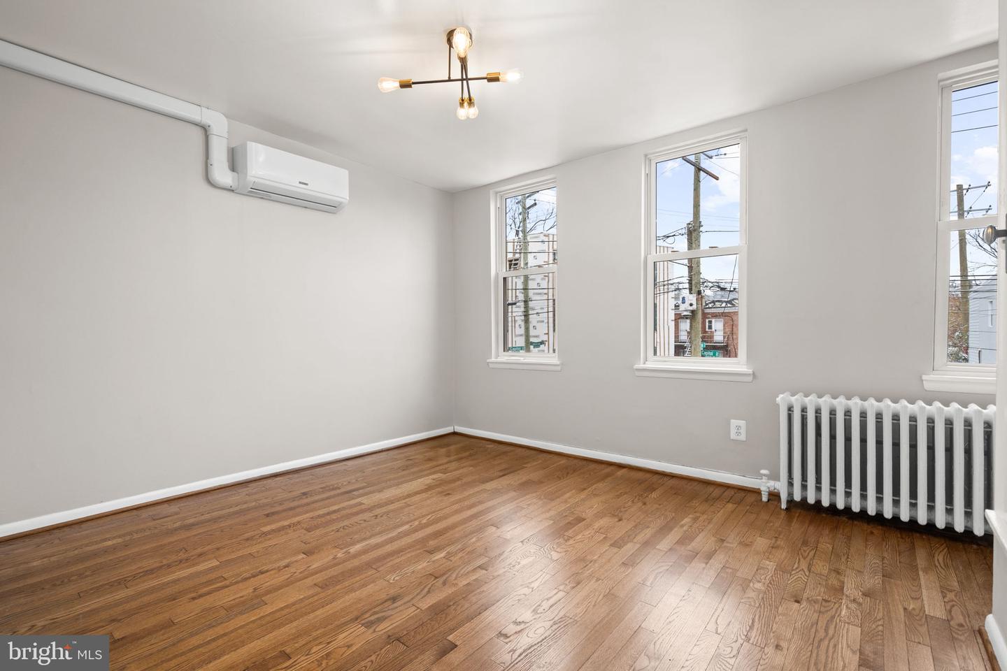 1848 CAPITOL AVE NE, WASHINGTON, District Of Columbia 20002, 3 Bedrooms Bedrooms, ,2 BathroomsBathrooms,Residential,For sale,1848 CAPITOL AVE NE,DCDC2234288 MLS # DCDC2234288