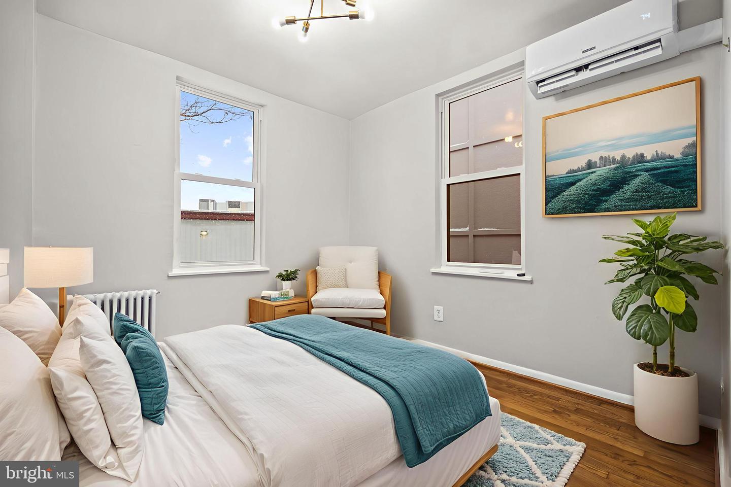 1848 CAPITOL AVE NE, WASHINGTON, District Of Columbia 20002, 3 Bedrooms Bedrooms, ,2 BathroomsBathrooms,Residential,For sale,1848 CAPITOL AVE NE,DCDC2234288 MLS # DCDC2234288